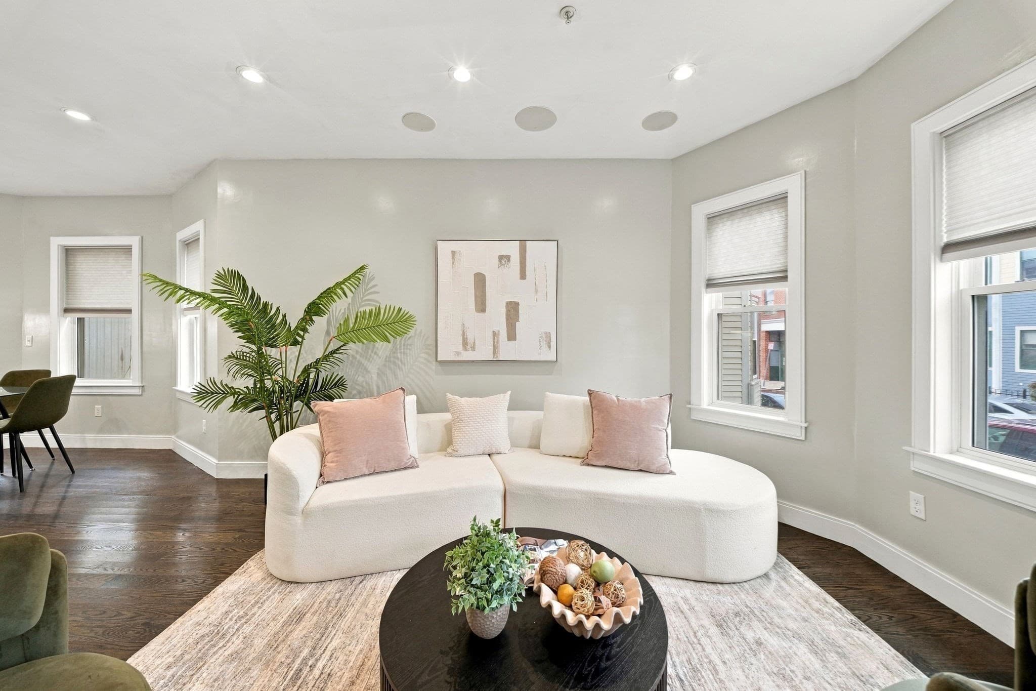 Condominium at 9 Lithgow St # 1, Boston MA 02124, Boston, photo 8 of 34