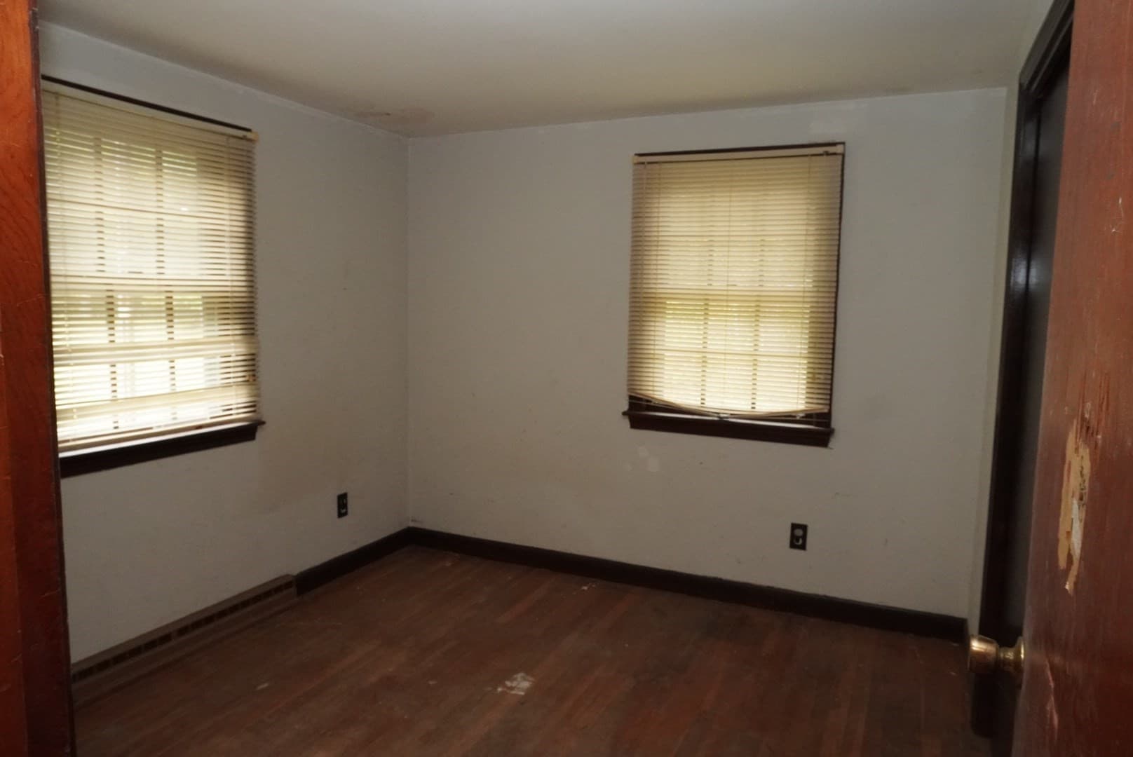 Single Family Residence at 280 Oak St, Halifax MA 02338, Halifax, photo 7 of 18