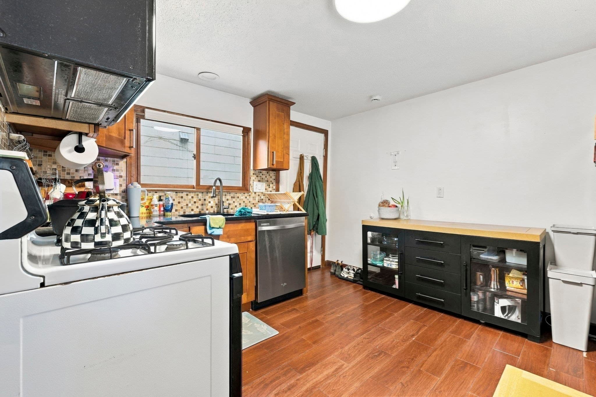 2 Family - 2 Units Side by Side at 56-58 Eighth Street, Cambridge MA 02141, Cambridge, photo 4 of 19