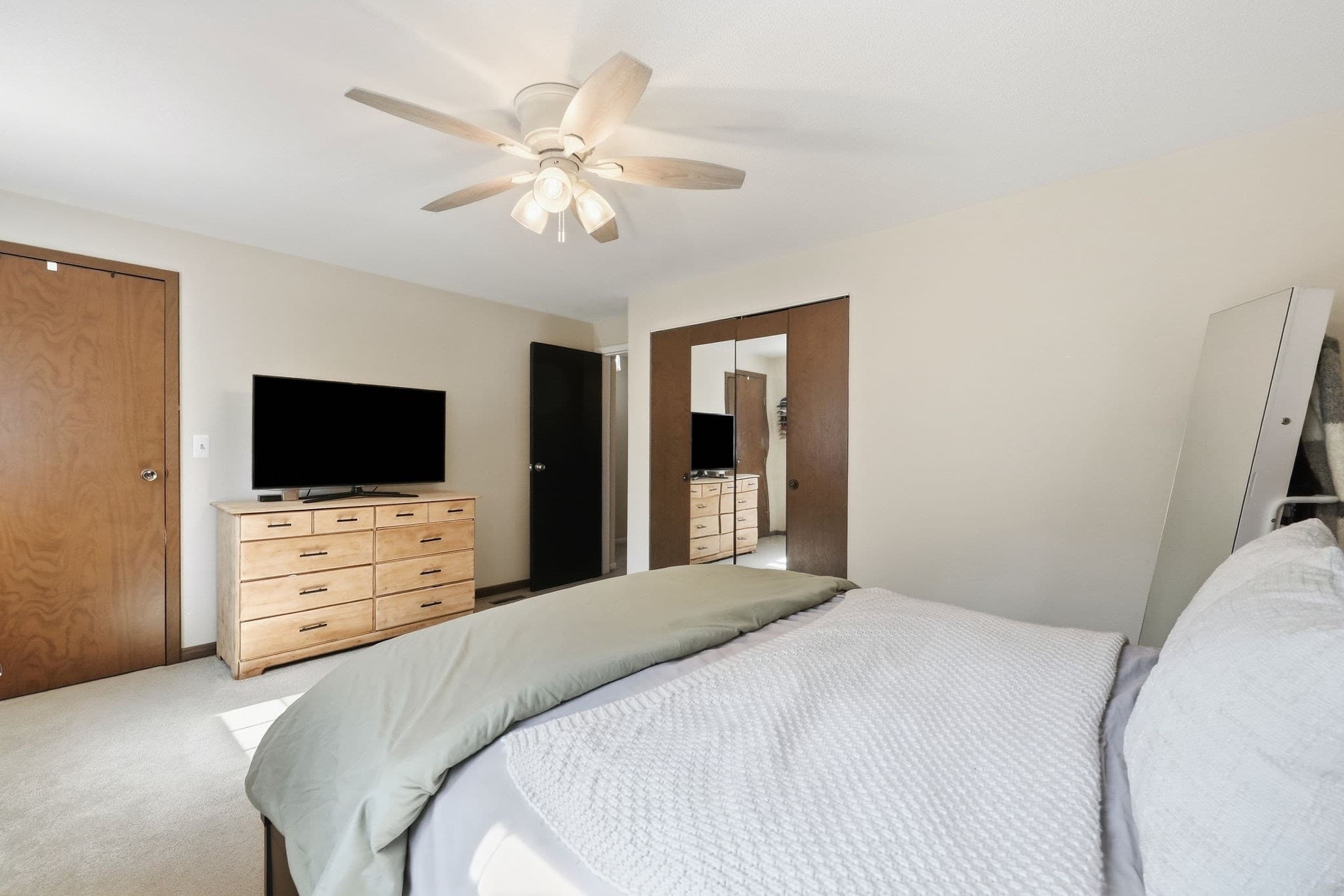 Condominium at 84 Fuller St # 5, Ludlow MA 01056, Ludlow, photo 30 of 37