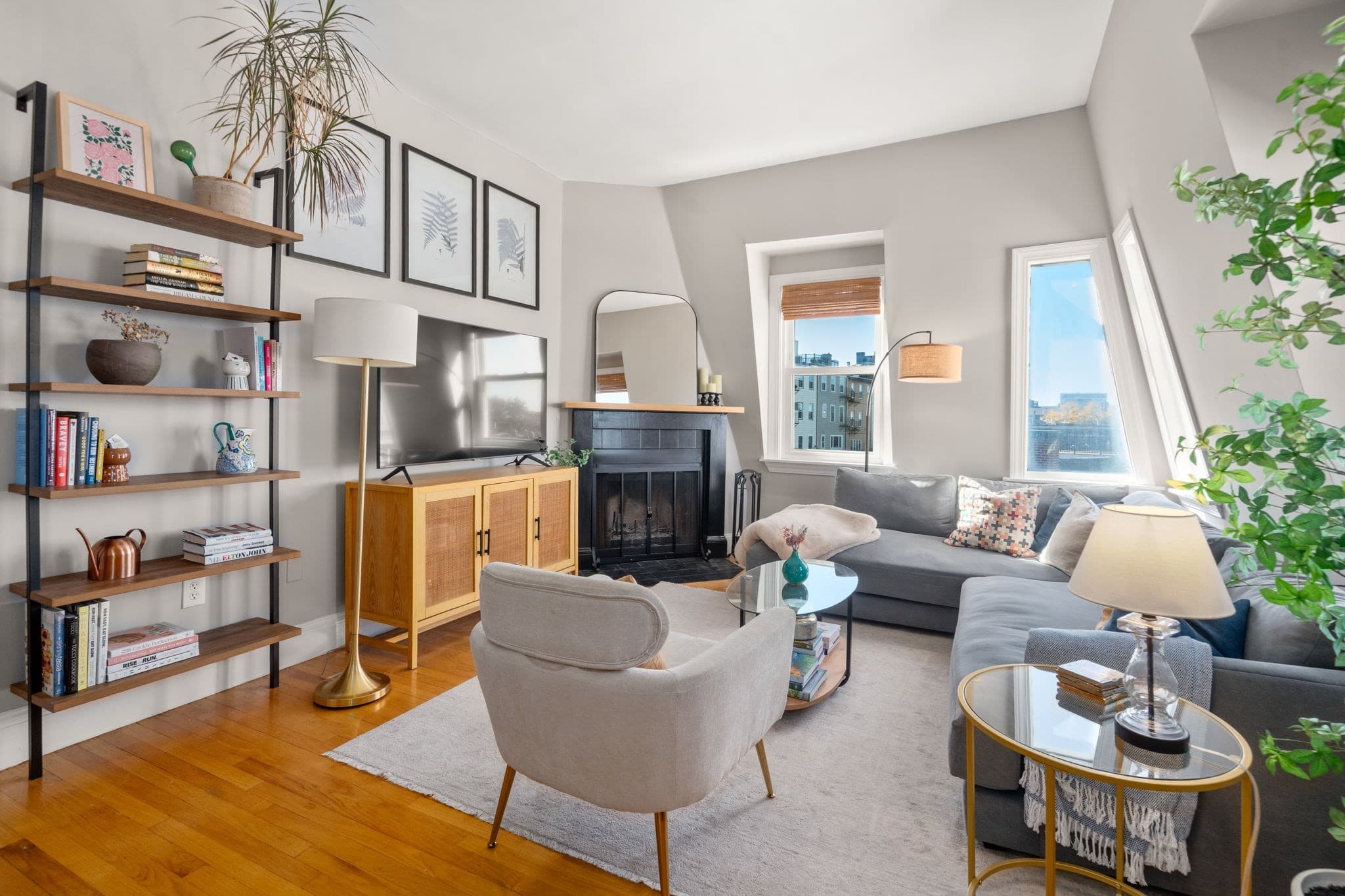 73 Sullivan St # 4, Boston MA 02129