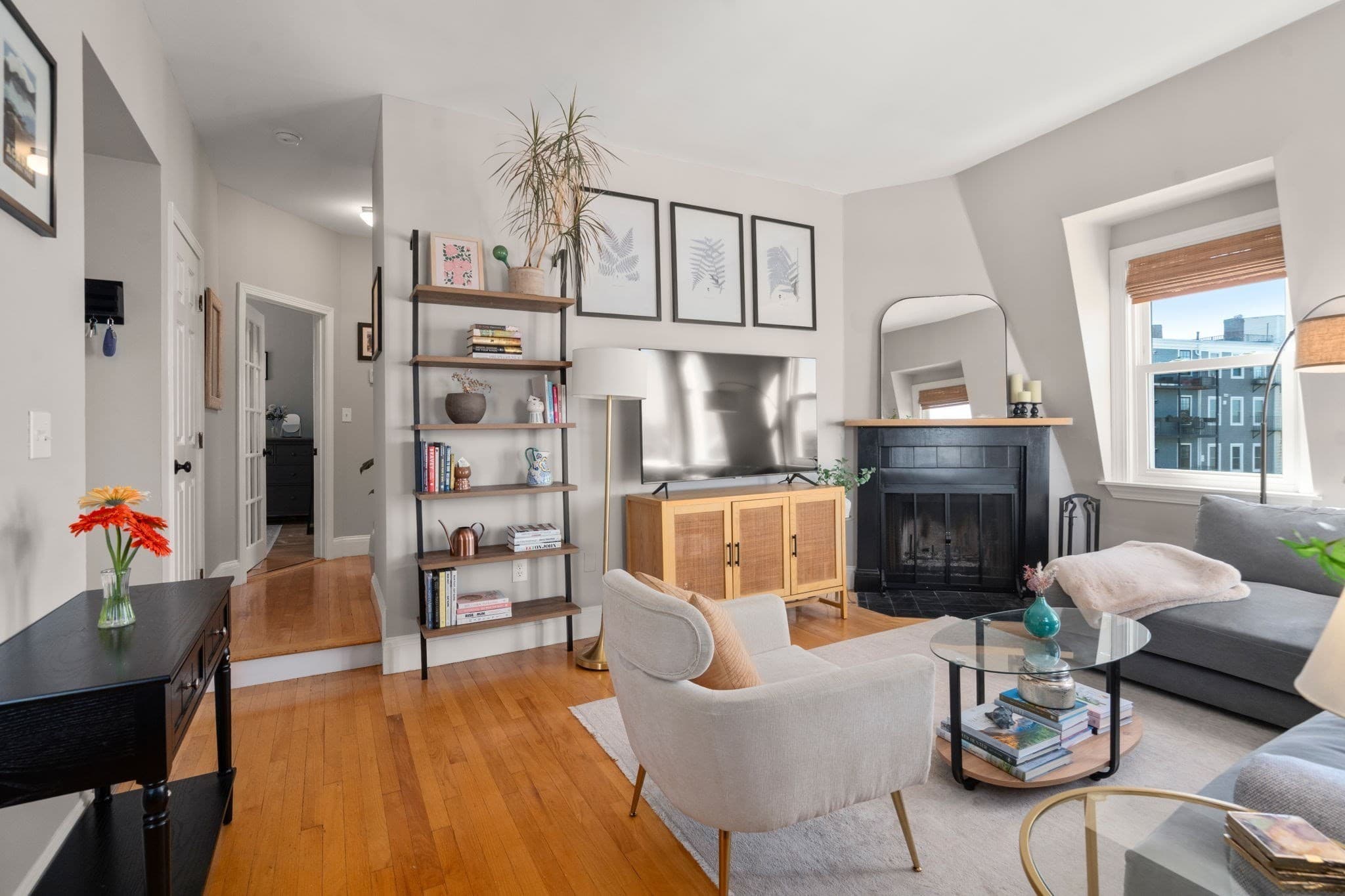 Condominium at 73 Sullivan St # 4, Boston MA 02129, Boston, photo 5 of 23