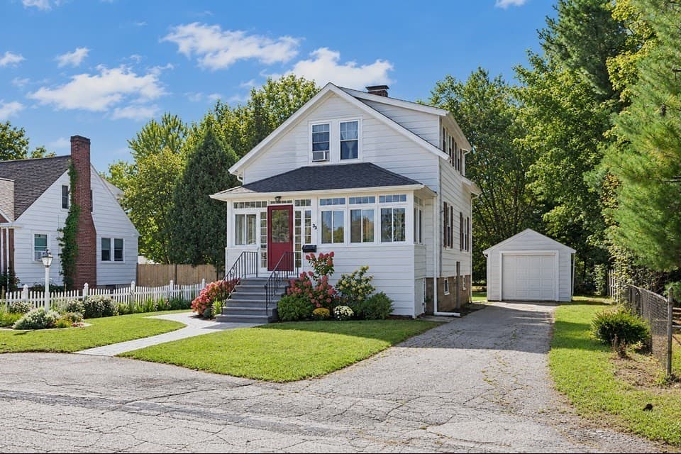 Single Family Residence at 33 Camp, Abington MA 02351, Abington, photo 2 of 27