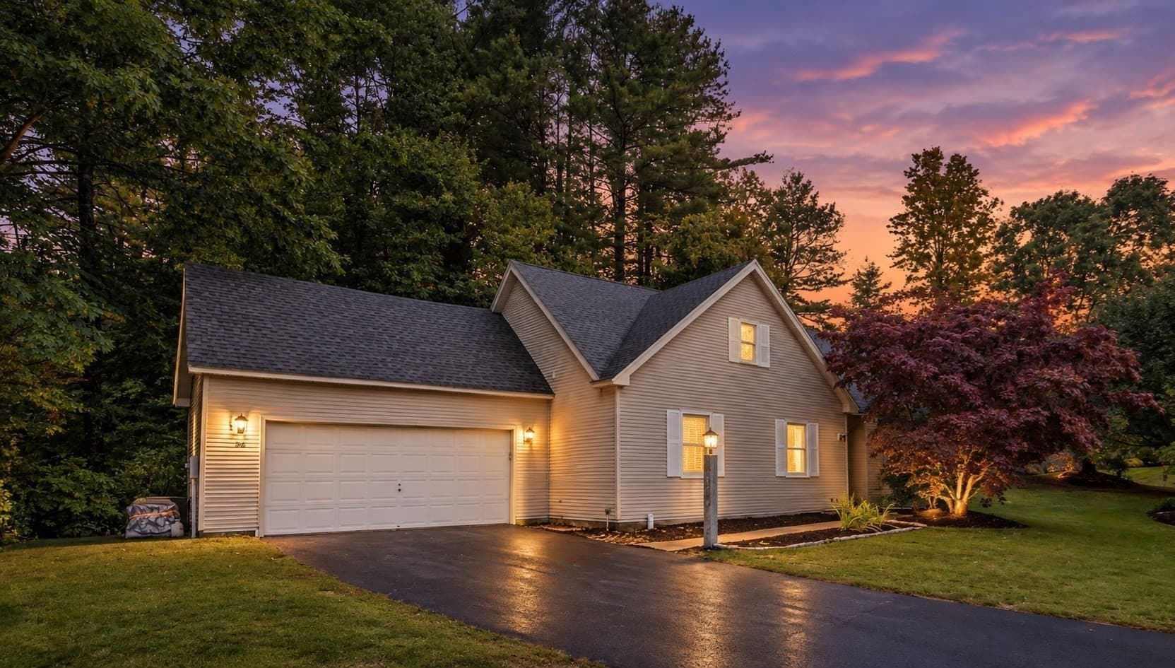 96 Beechwood Dr, Haverhill MA 01832