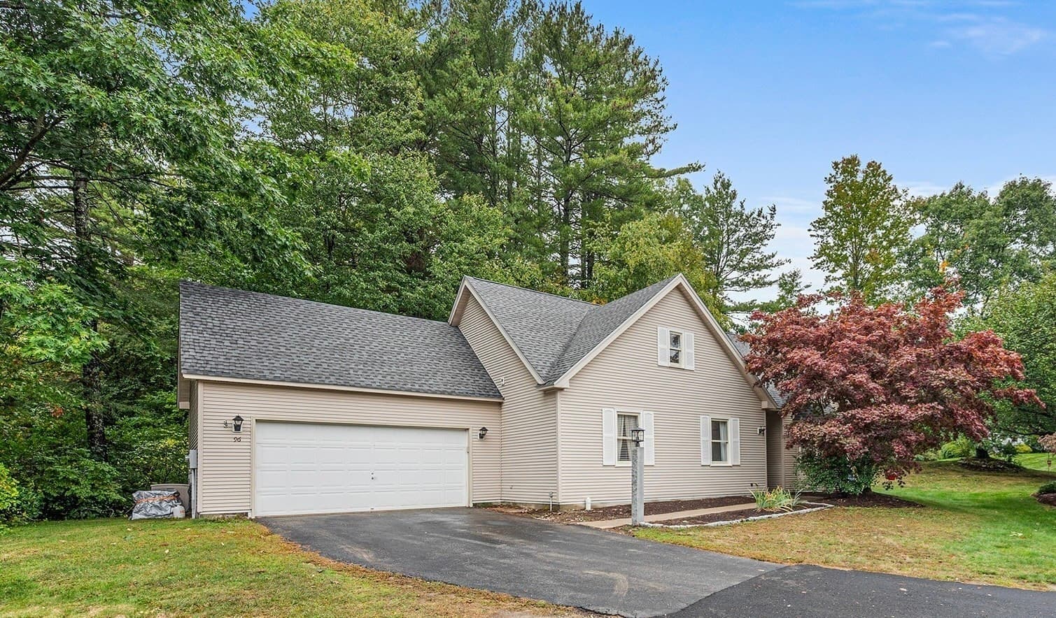 96 Beechwood Dr, Haverhill MA 01832