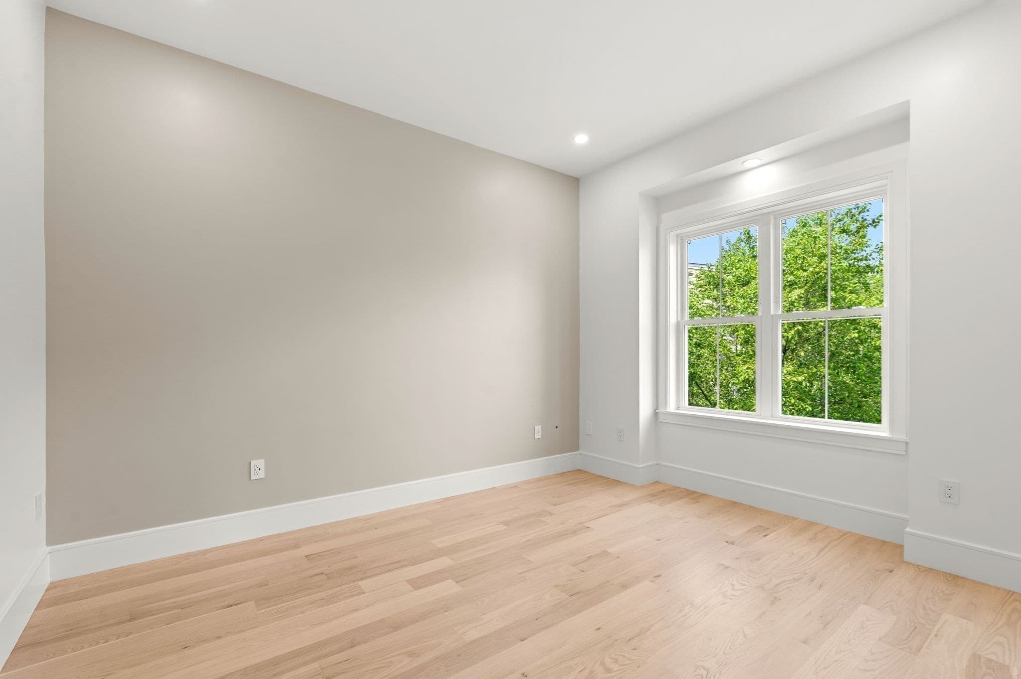Condominium at 108 Allston Street # D, Boston MA 02134, Boston, photo 23 of 41