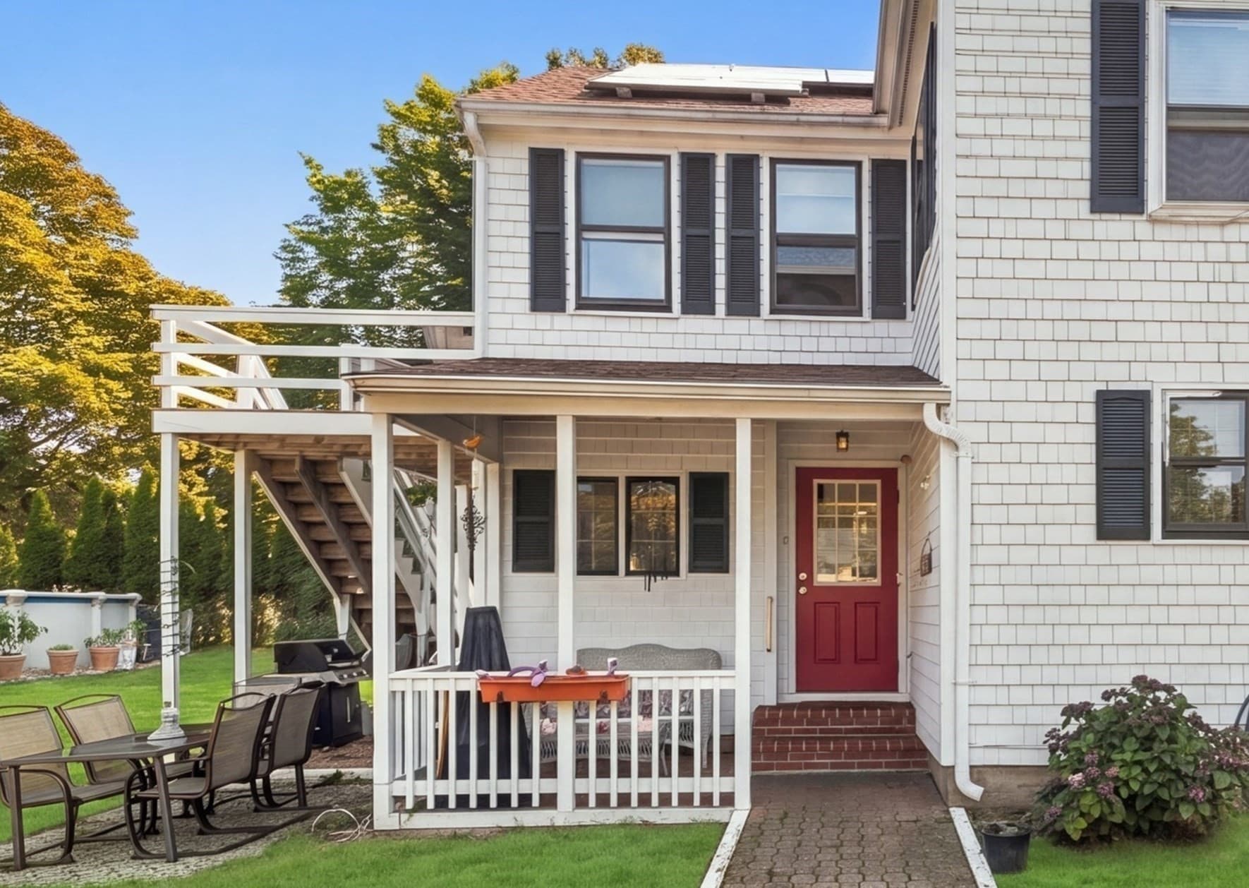 Single Family Residence at 33 Archer Rd, Rockland MA 02370, Rockland, photo 2 of 29