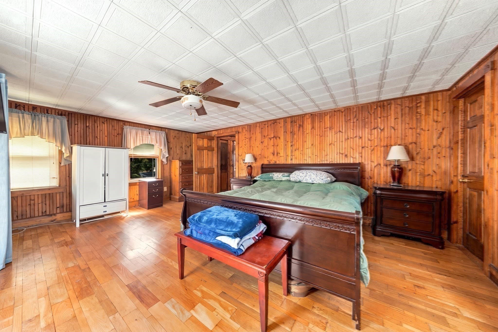 Single Family Residence at 33 Archer Rd, Rockland MA 02370, Rockland, photo 17 of 29