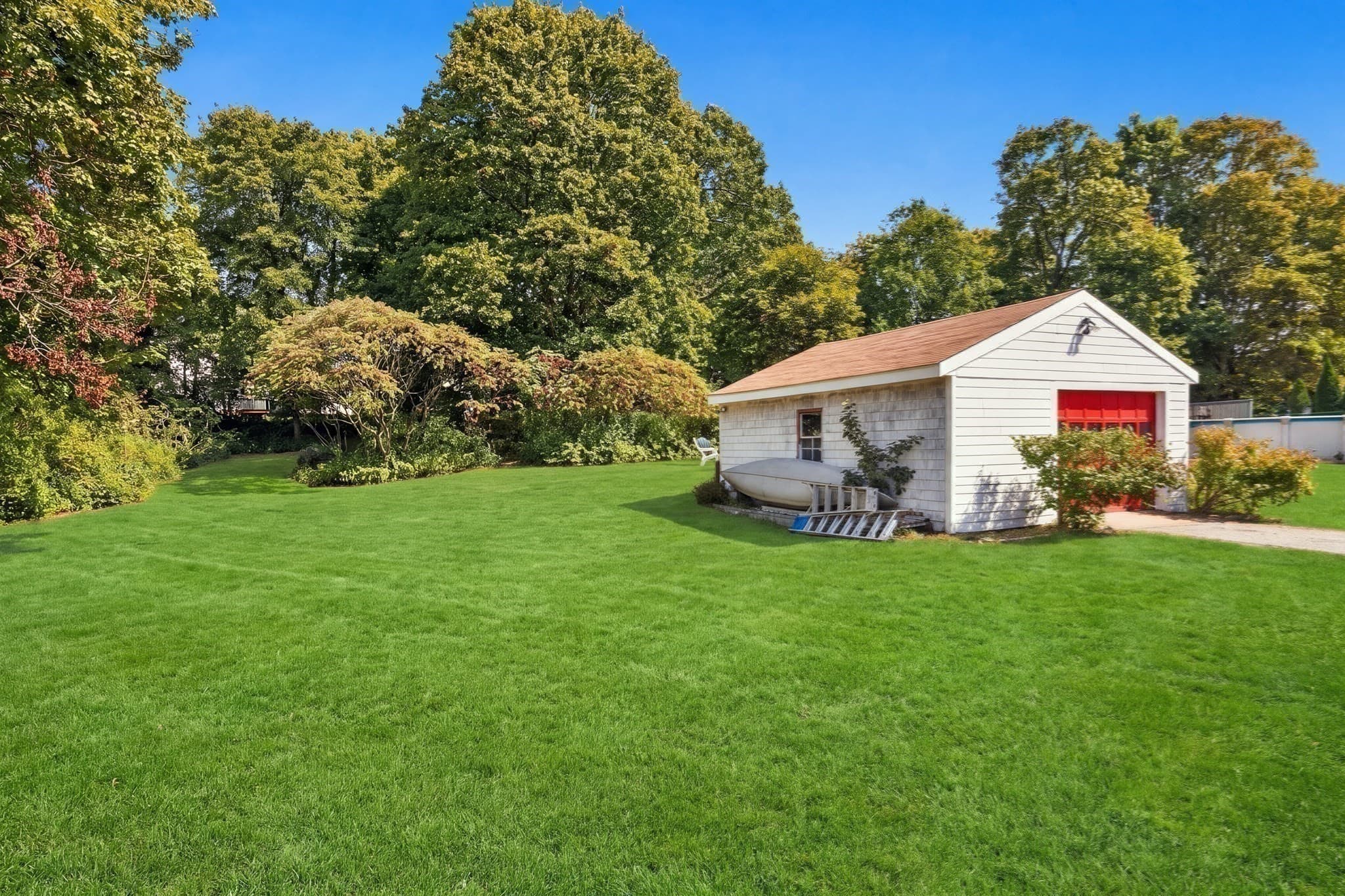 Single Family Residence at 33 Archer Rd, Rockland MA 02370, Rockland, photo 25 of 29