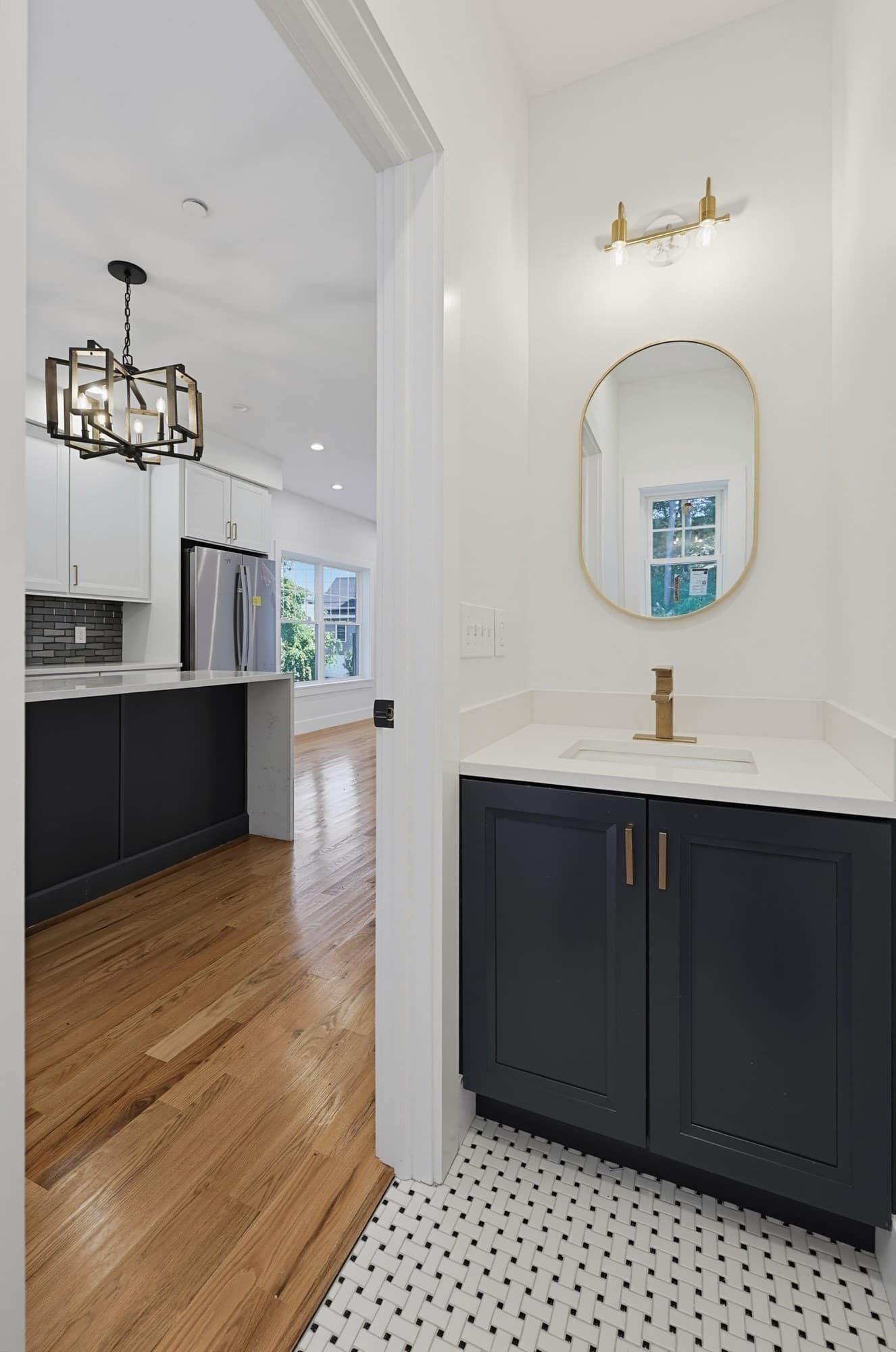 Condominium at 36 Linwood Ave # 36, Melrose MA 02176, Melrose, photo 13 of 41