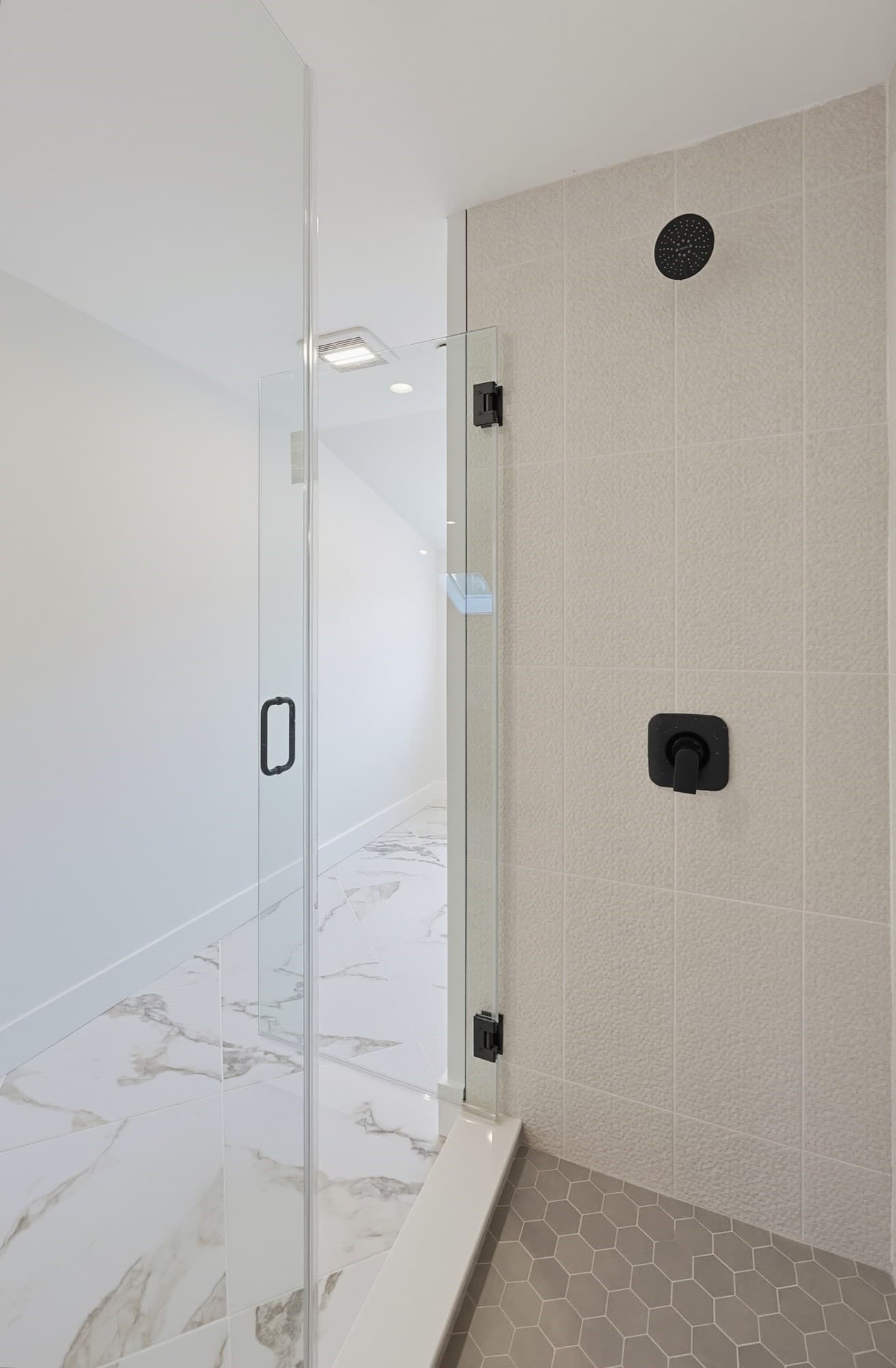 Condominium at 36 Linwood Ave # 36, Melrose MA 02176, Melrose, photo 34 of 41
