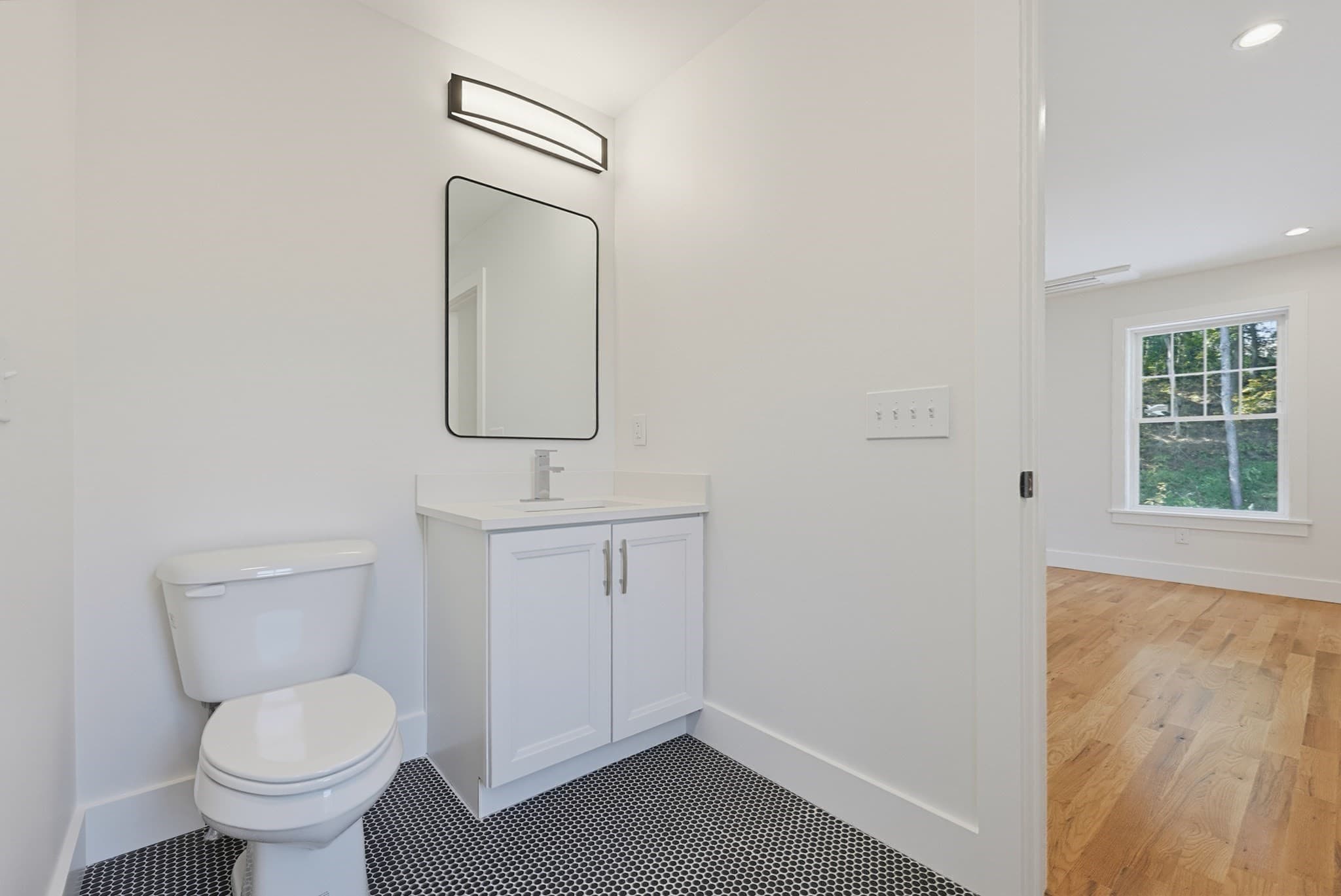 Condominium at 36 Linwood Ave # 36, Melrose MA 02176, Melrose, photo 19 of 41