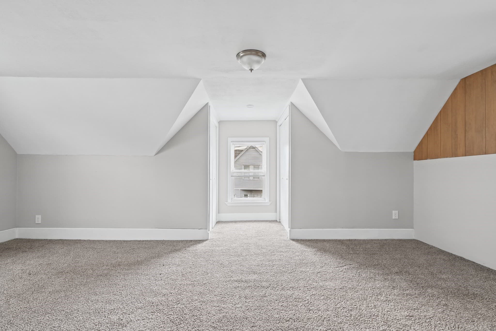 Condominium at 31 Calhoun # 2, Everett MA 02149, photo 14 of 17