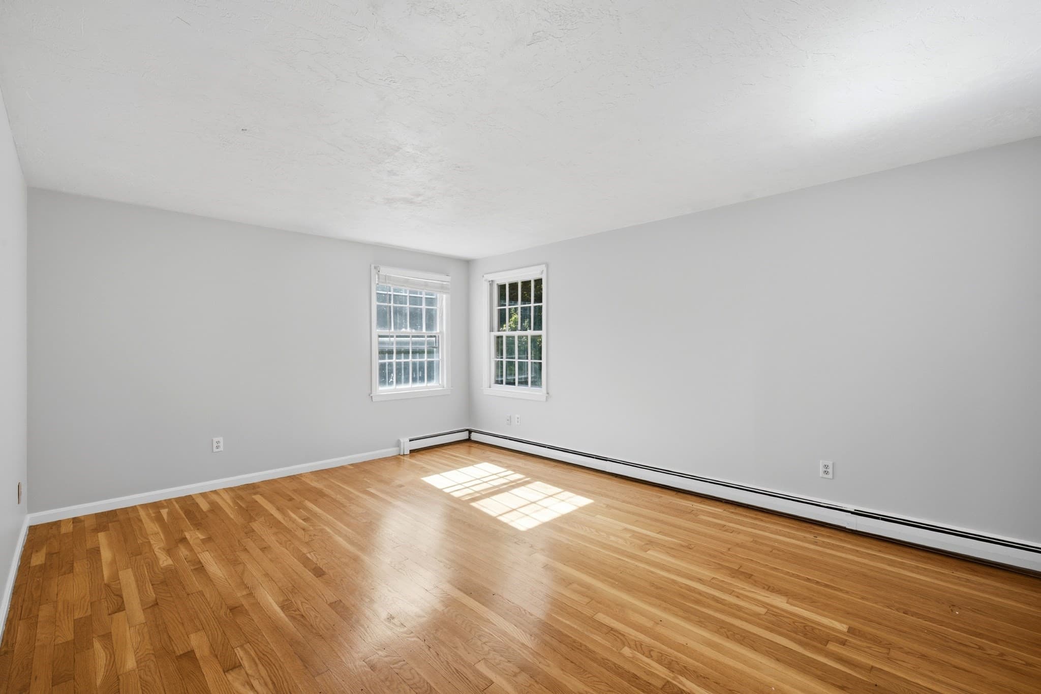Single Family Residence at 21 Woodpark Circle, Lexington MA 02421, Lexington, photo 13 of 29