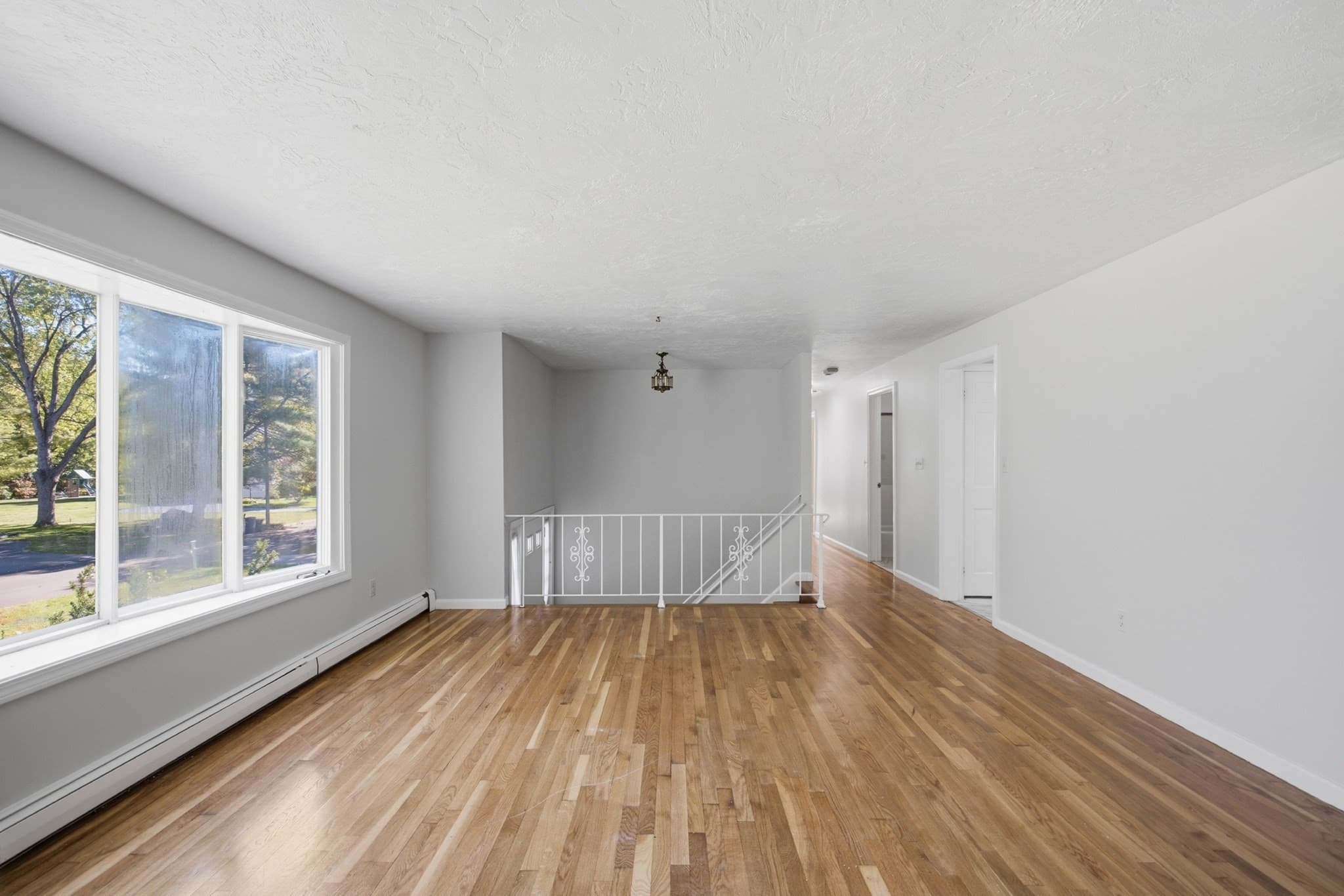 Single Family Residence at 21 Woodpark Circle, Lexington MA 02421, Lexington, photo 3 of 29