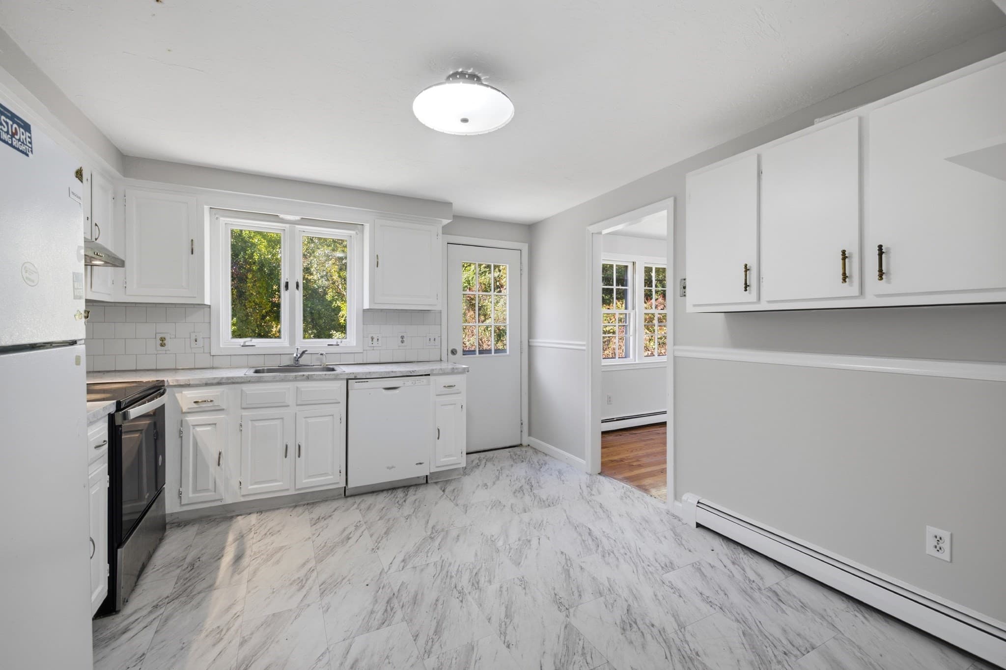 Single Family Residence at 21 Woodpark Circle, Lexington MA 02421, Lexington, photo 11 of 29