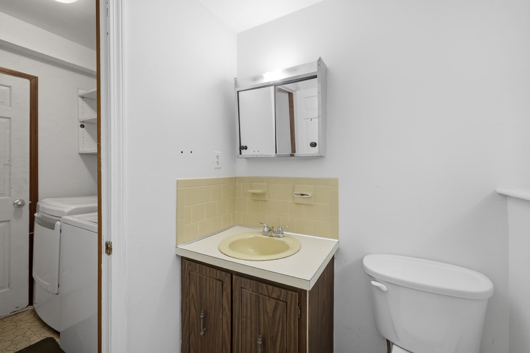 Single Family Residence at 21 Woodpark Circle, Lexington MA 02421, Lexington, photo 21 of 29