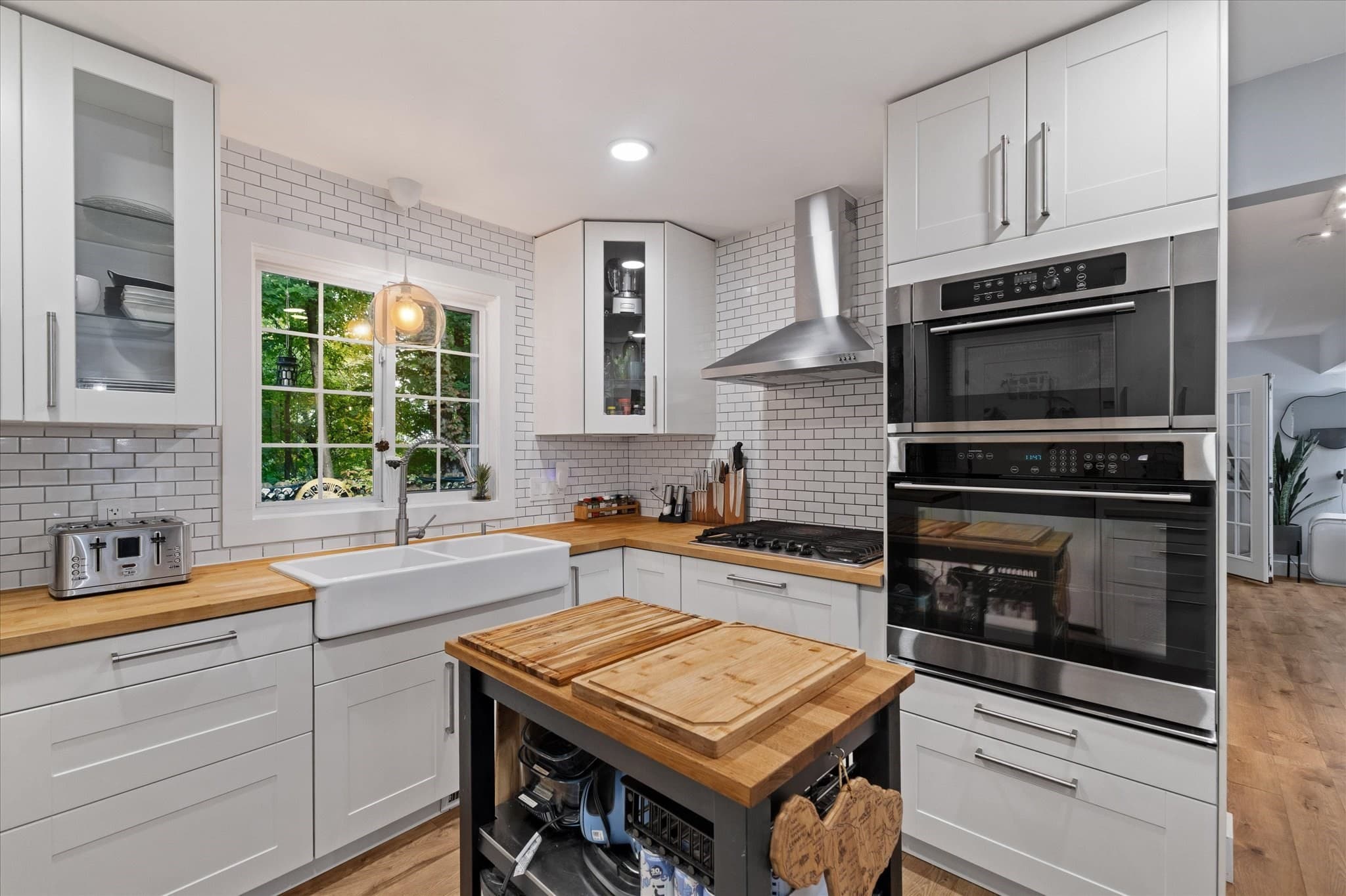 Single Family Residence at 14 Fairview Street, Longmeadow MA 01106, Longmeadow, photo 17 of 41