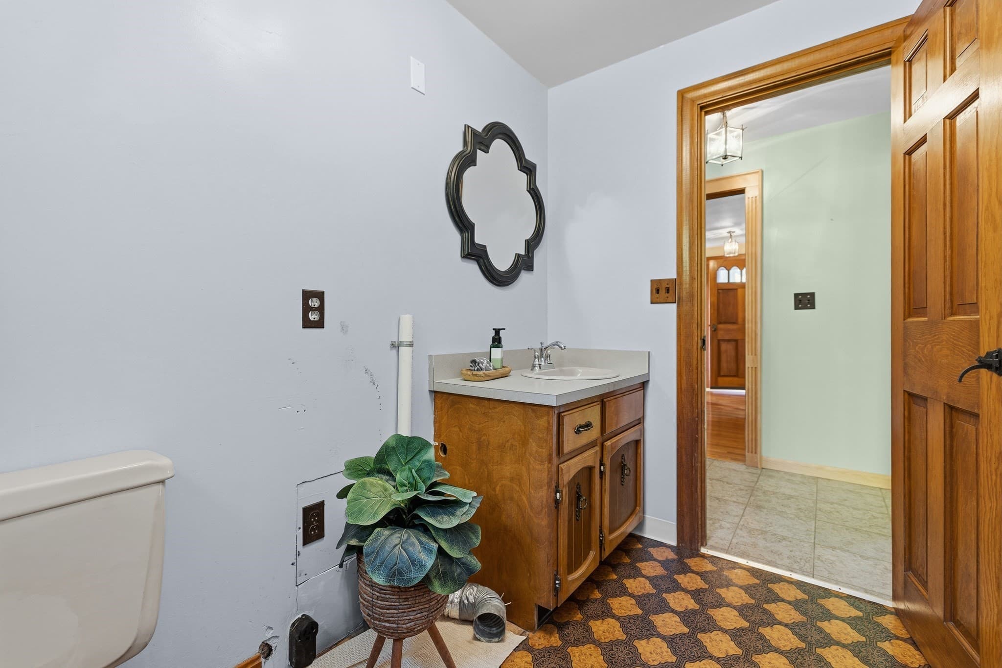Single Family Residence at 86 Delmage Rd, Swansea MA 02777, Swansea, photo 17 of 41