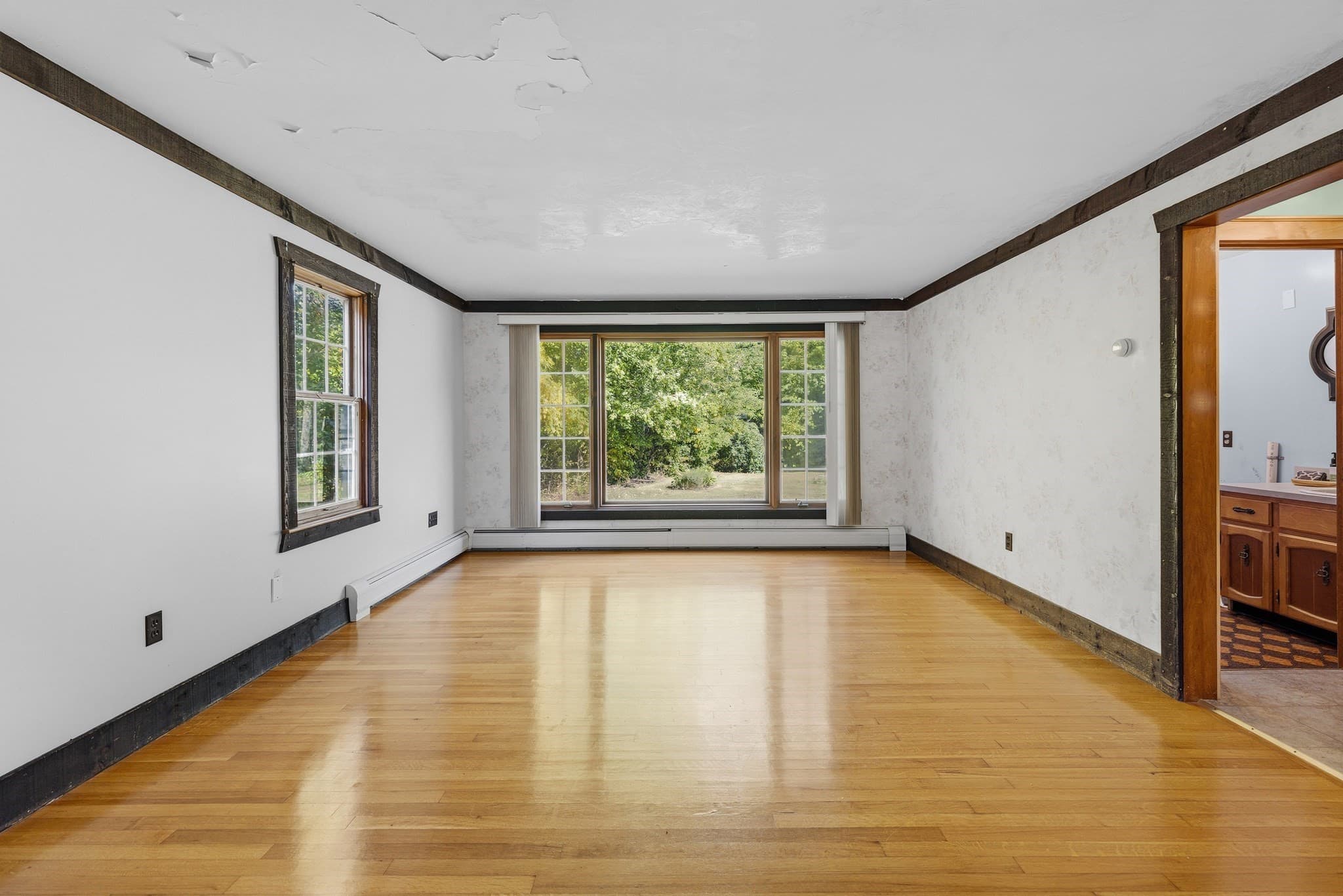 Single Family Residence at 86 Delmage Rd, Swansea MA 02777, Swansea, photo 19 of 41