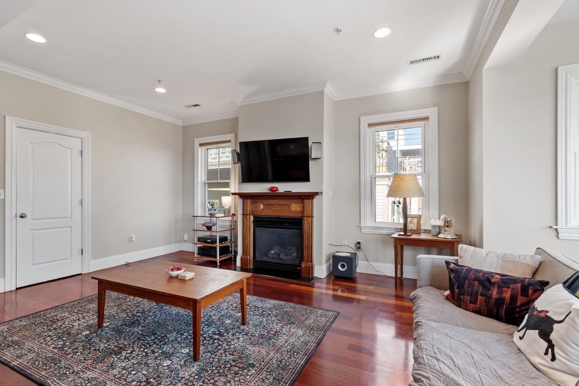 Condominium at 98 G St # 4, Boston MA 02127, Boston, photo 12 of 41