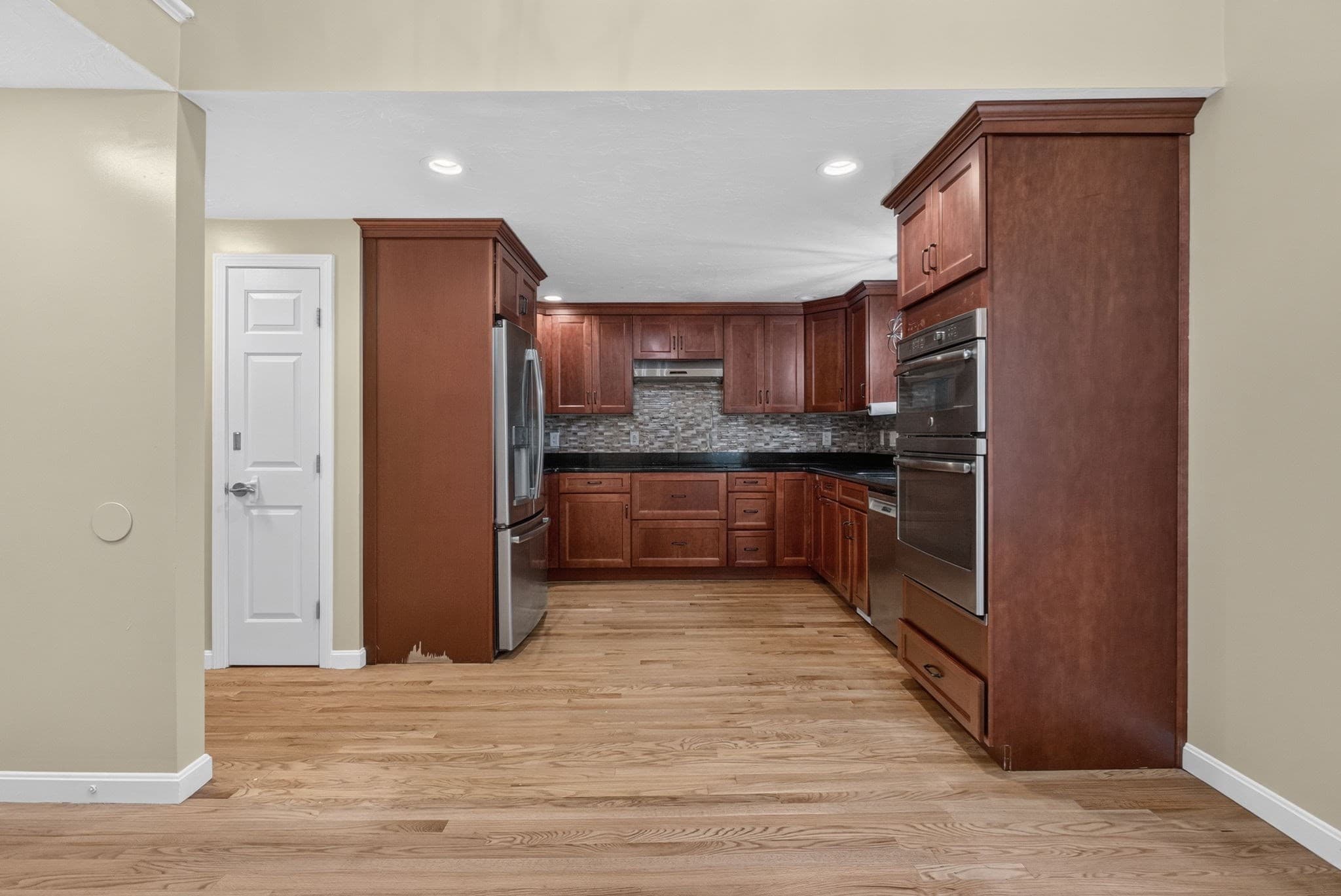 Single Family Residence at 22 Salo Ter, Millbury MA 01527, Millbury, photo 5 of 27
