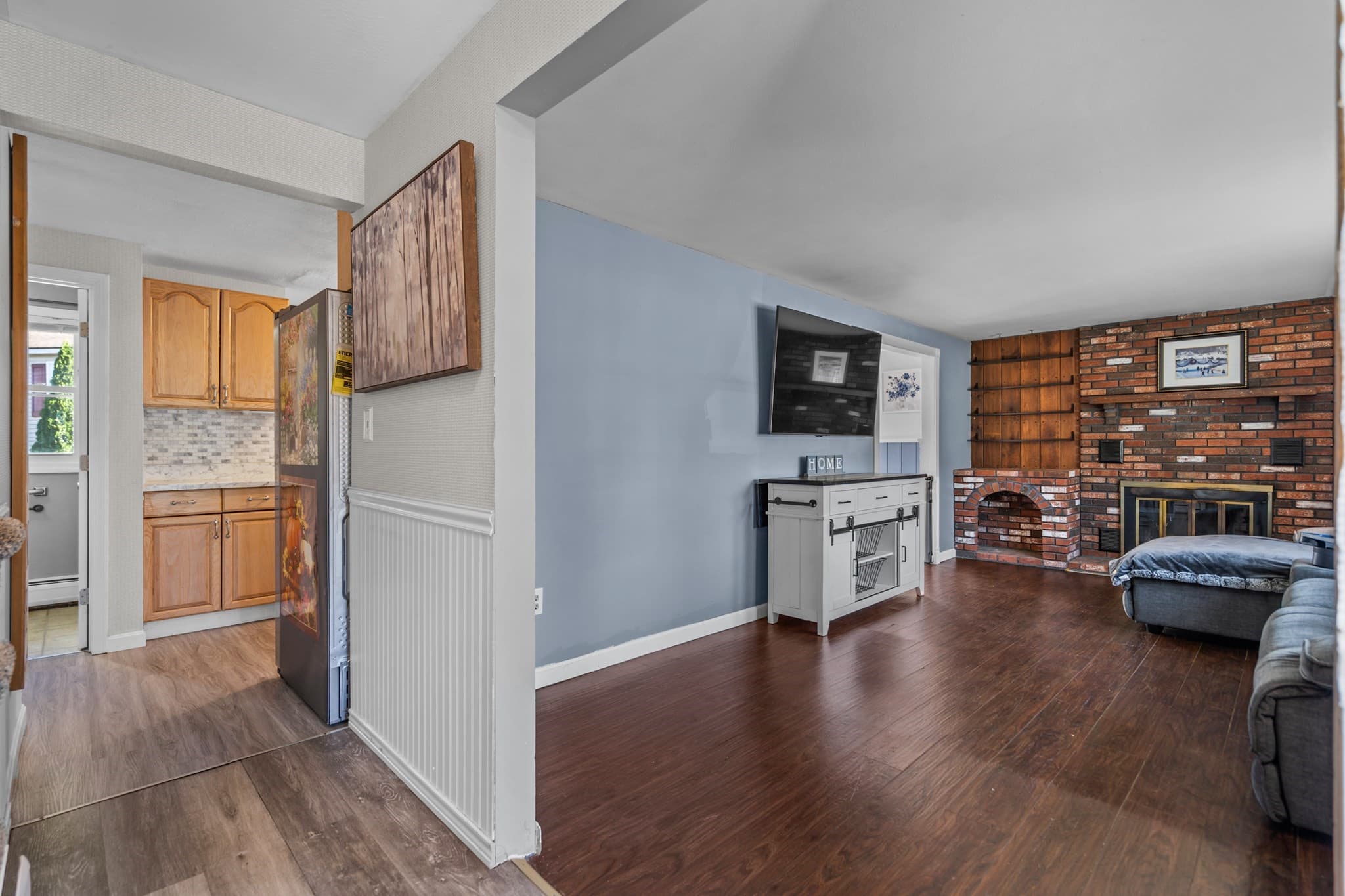 Single Family Residence at 105 Freda Ln, Lowell MA 01854, Lowell, photo 4 of 39