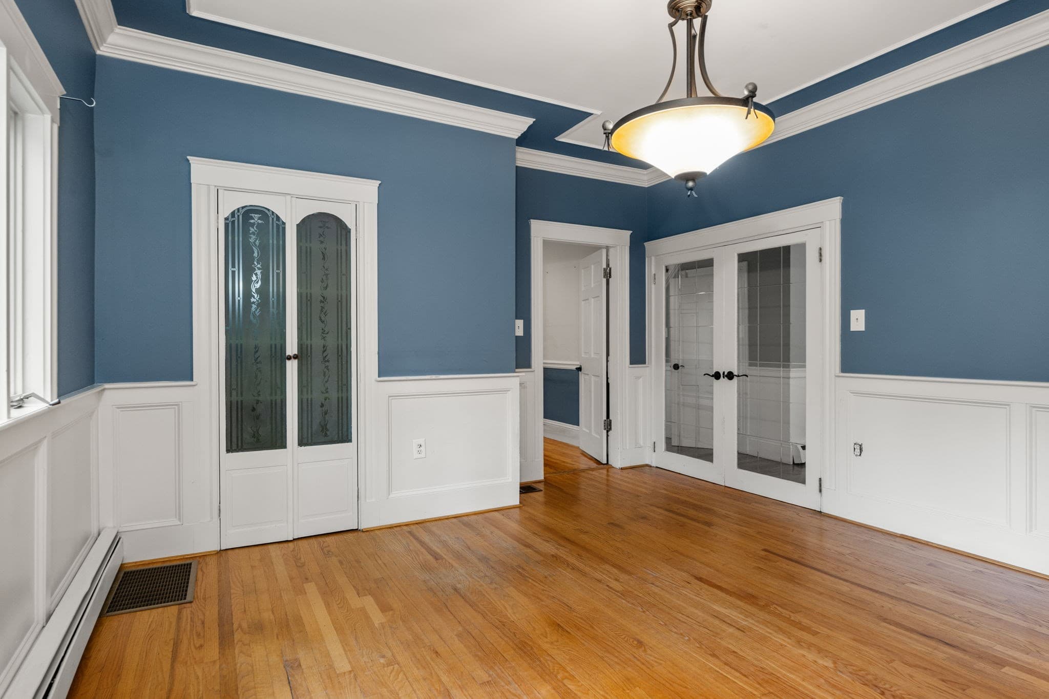 Single Family Residence at 82 Grove St, Quincy MA 02169, Quincy, photo 4 of 39