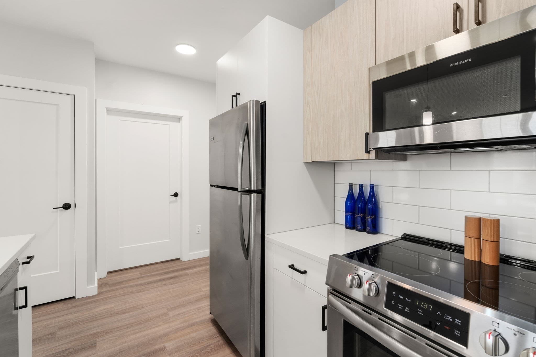 Condominium at 10 Somerset # 205, Winthrop MA 02152, Winthrop, photo 16 of 32
