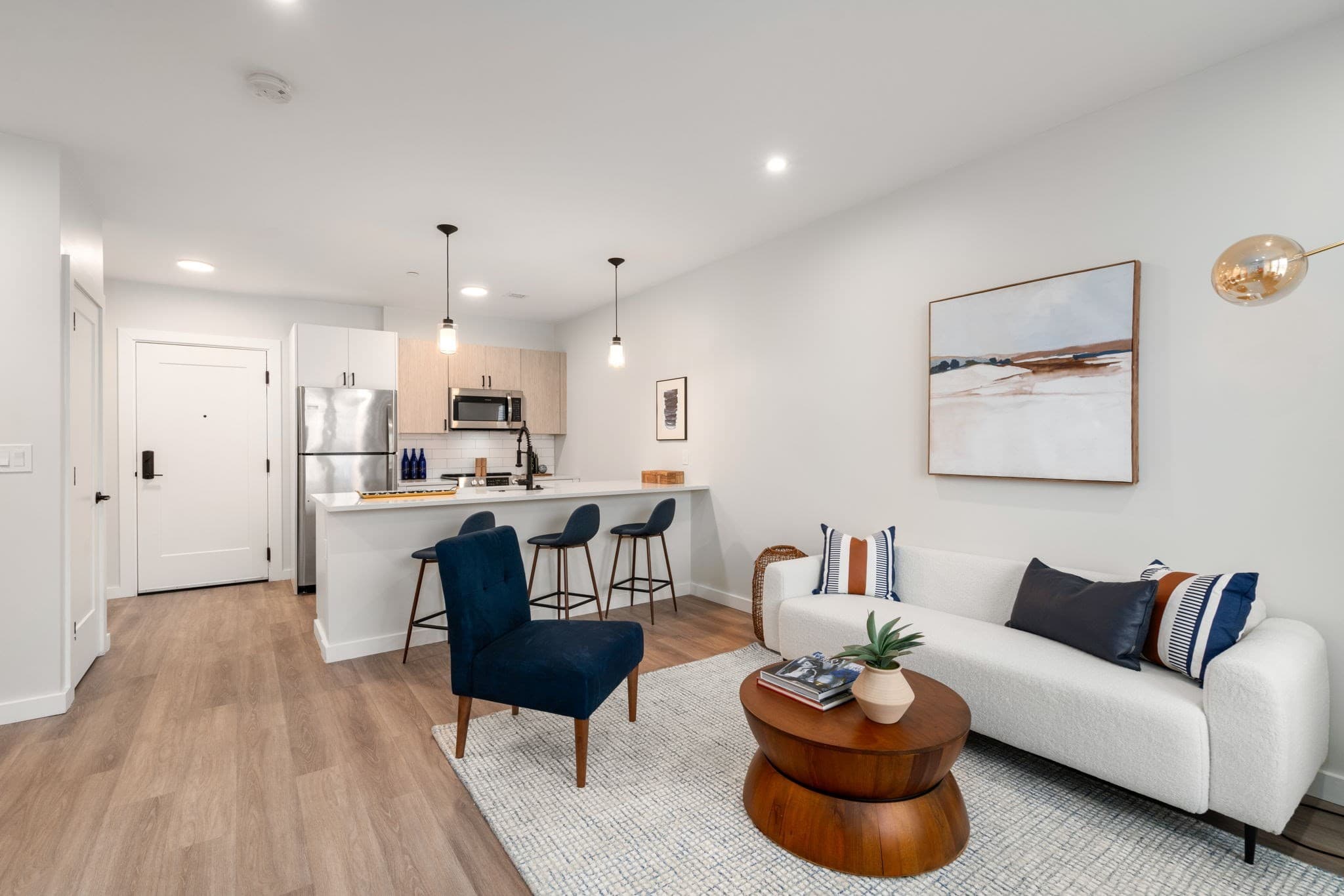 Condominium at 10 Somerset # 205, Winthrop MA 02152, Winthrop, photo 8 of 32