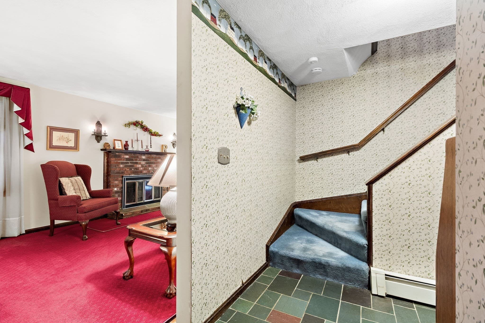 Single Family Residence at 155 Hosmer Street, Hudson MA 01749, Hudson, photo 4 of 39