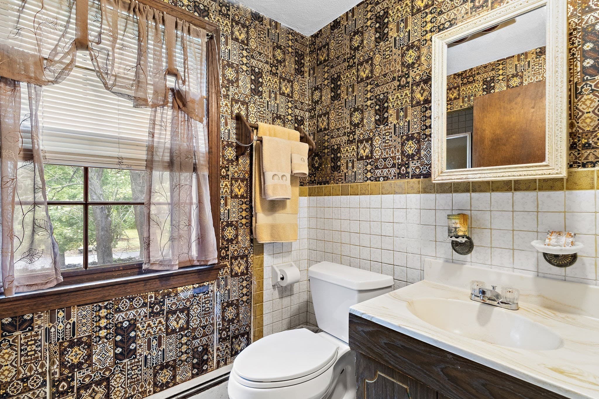 Single Family Residence at 155 Hosmer Street, Hudson MA 01749, Hudson, photo 21 of 39