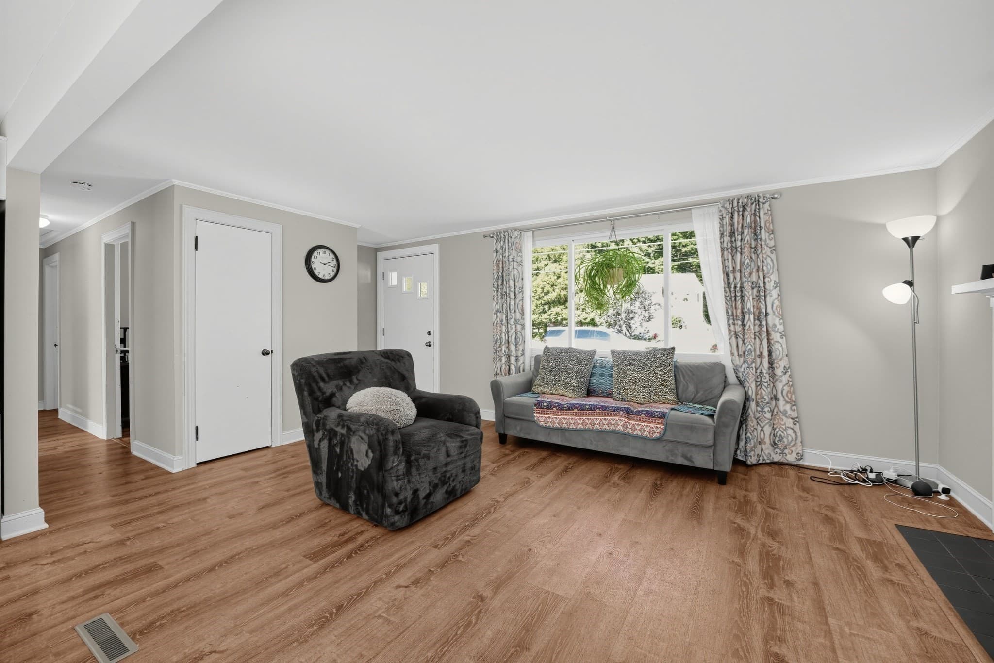 Single Family Residence at 129 Norton St, Weymouth MA 02191, Weymouth, photo 9 of 36