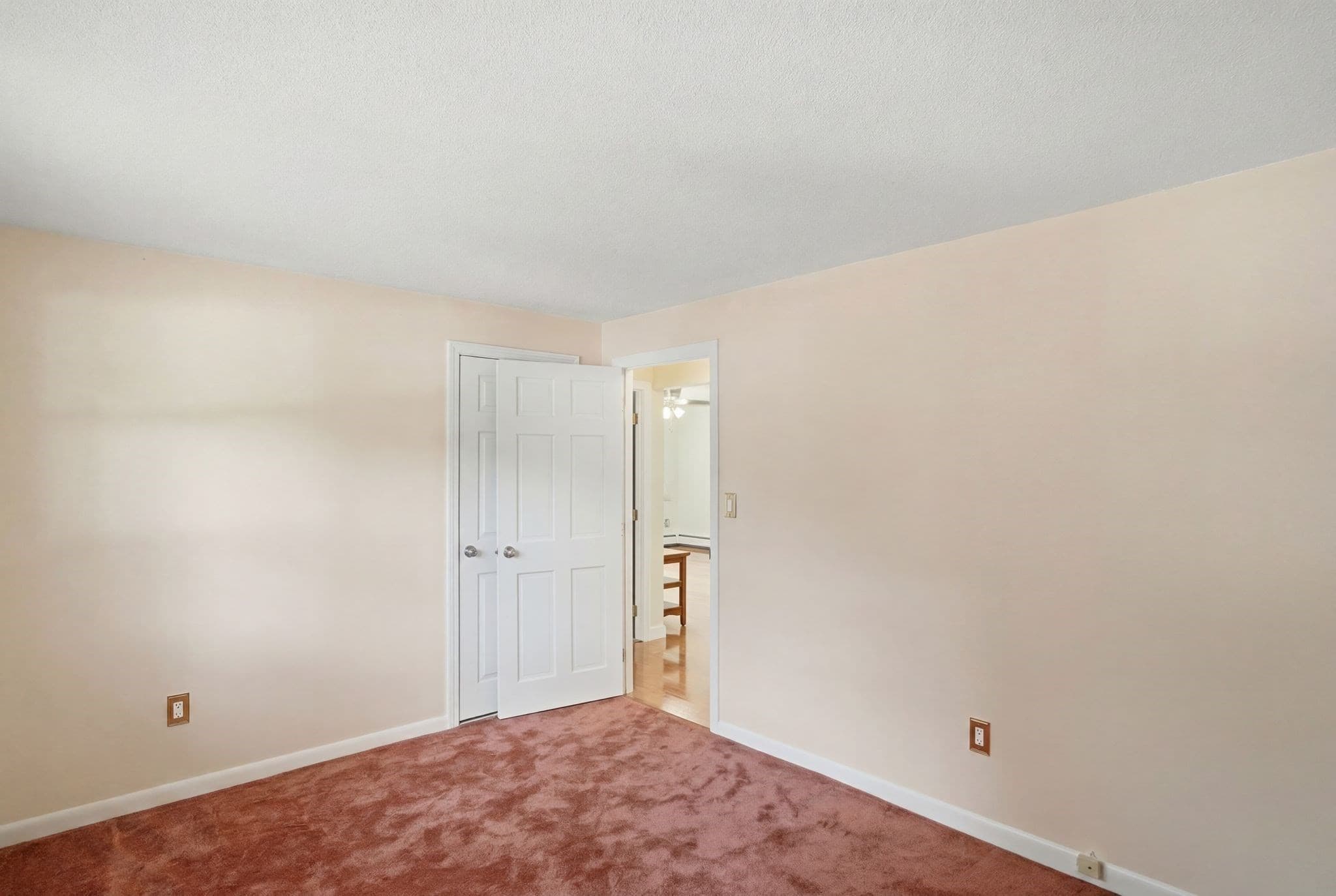 Condominium at 4 Colonial Dr # 11, Andover MA 01810, Andover, photo 11 of 28