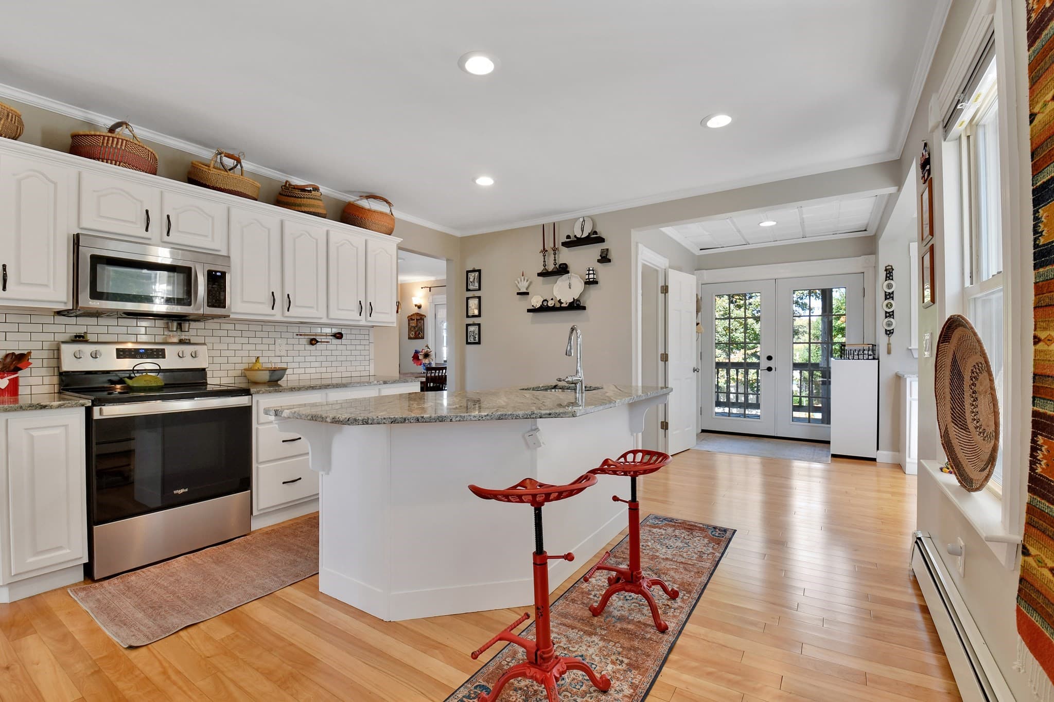 Single Family Residence at 25 Wasa St, Gardner MA 01440, Gardner, photo 13 of 42