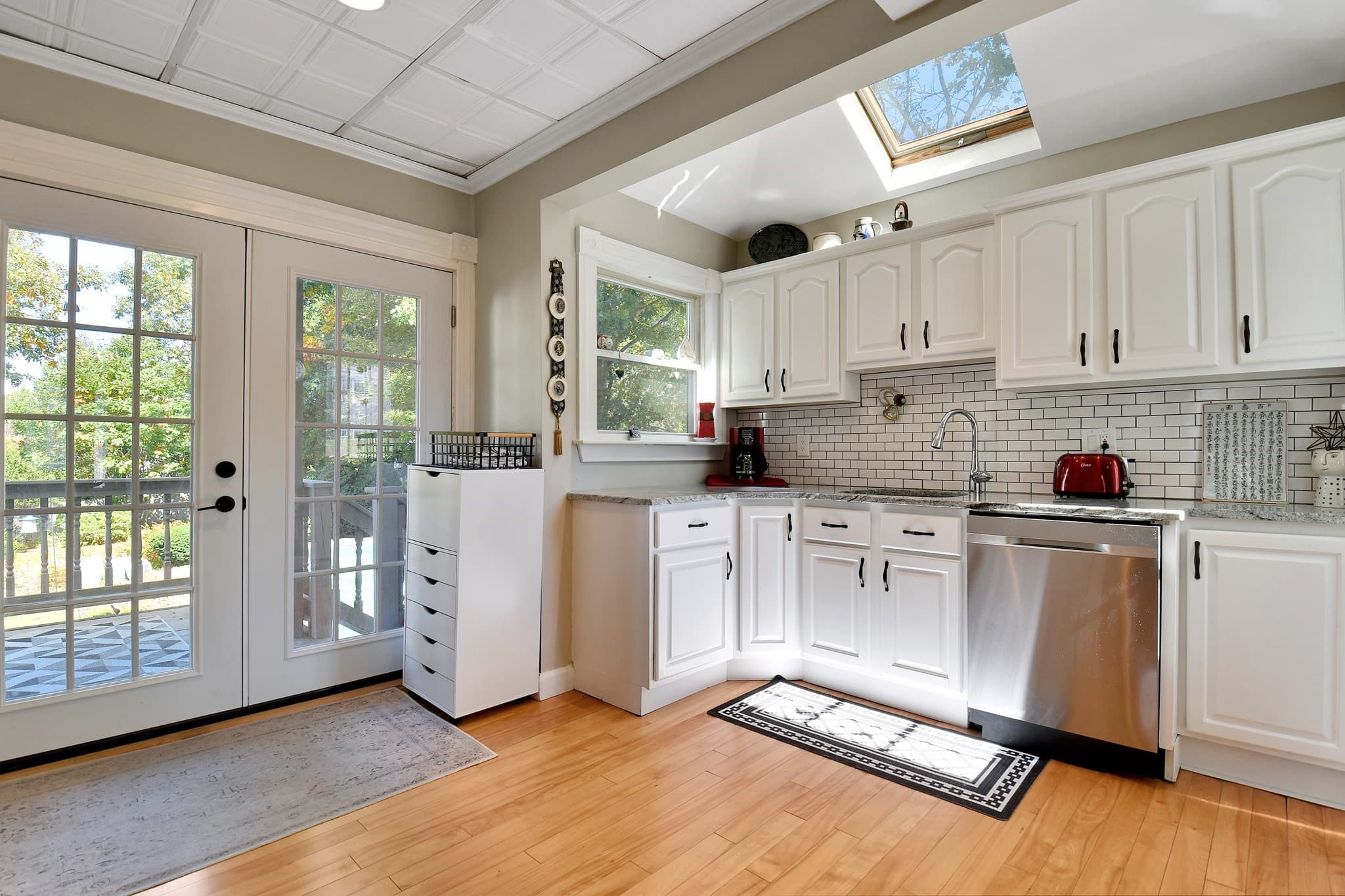 Single Family Residence at 25 Wasa St, Gardner MA 01440, Gardner, photo 17 of 42