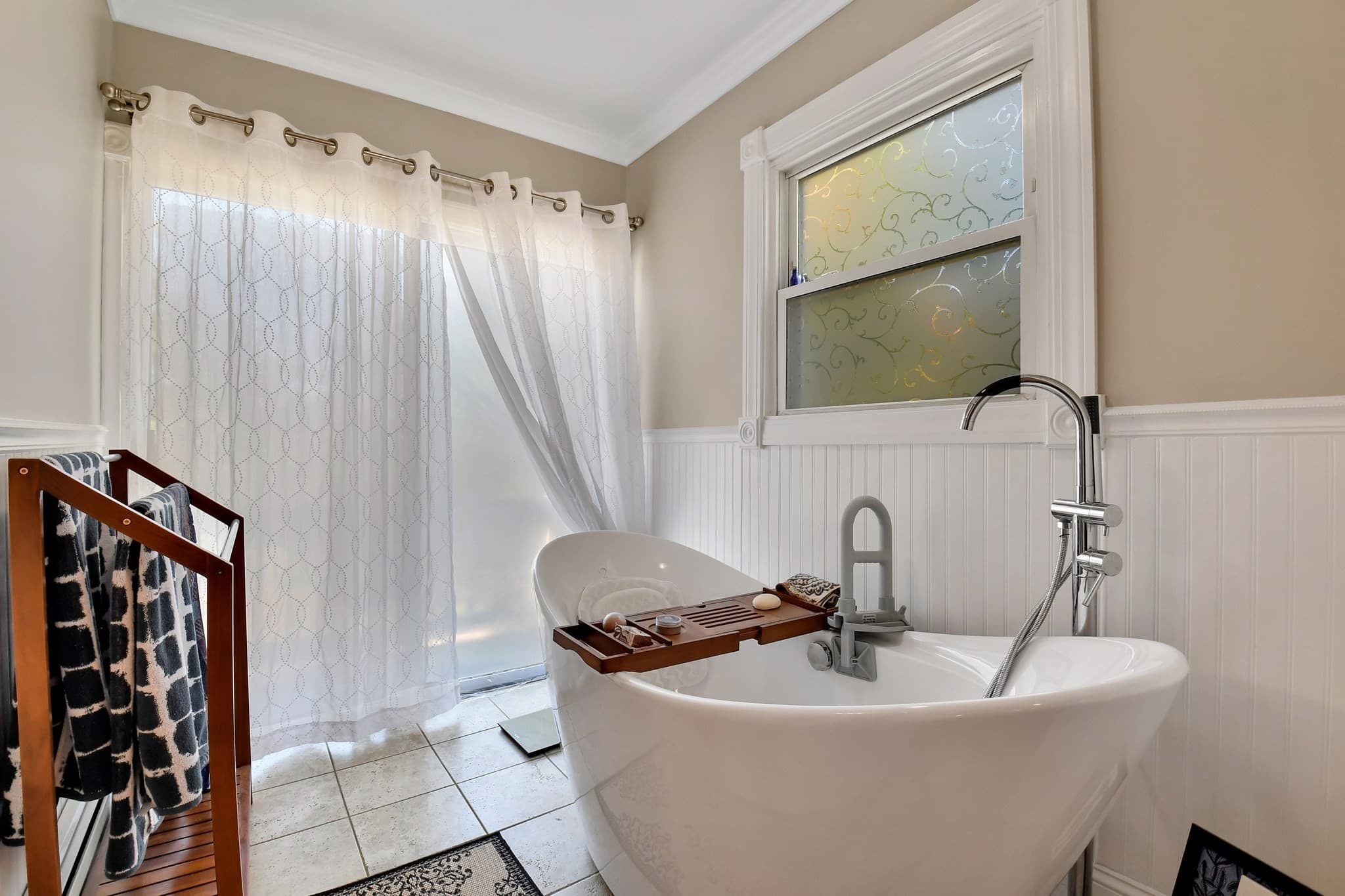 Single Family Residence at 25 Wasa St, Gardner MA 01440, Gardner, photo 29 of 42