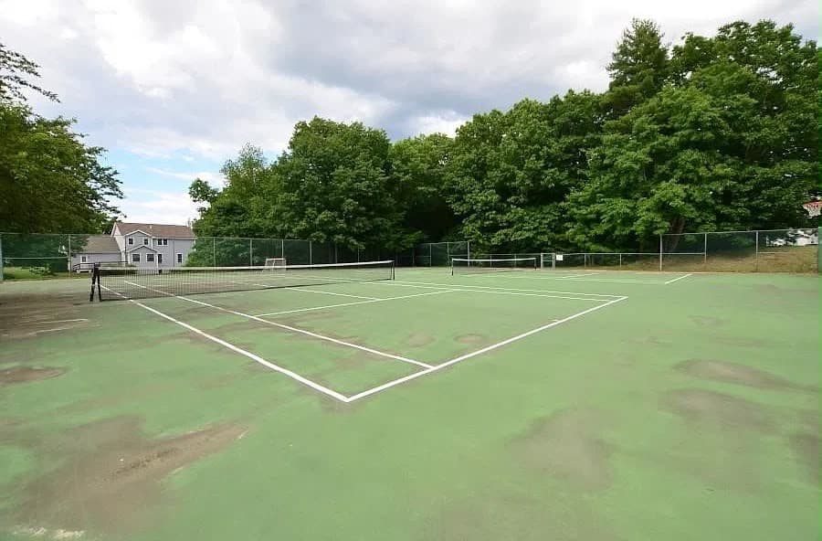 Condominium at 17 Glencliff Way # 17, Nashua NH 03063, Nashua, photo 41 of 42
