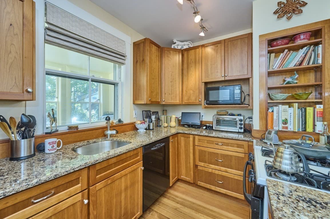 Single Family Residence at 19 Brown Ave, Boston MA 02131, Boston, photo 5 of 26