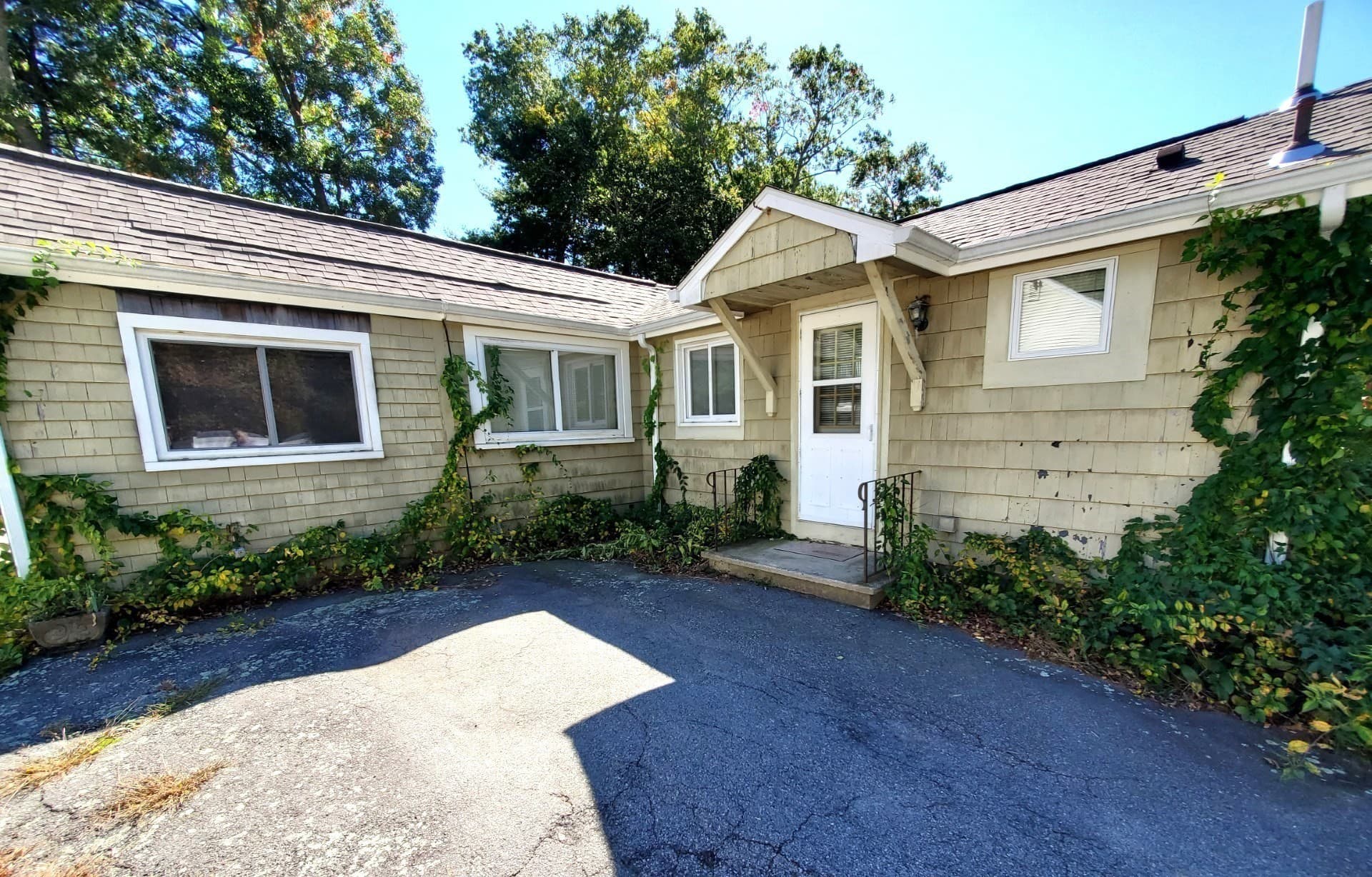 80 West St., Pembroke MA 02359