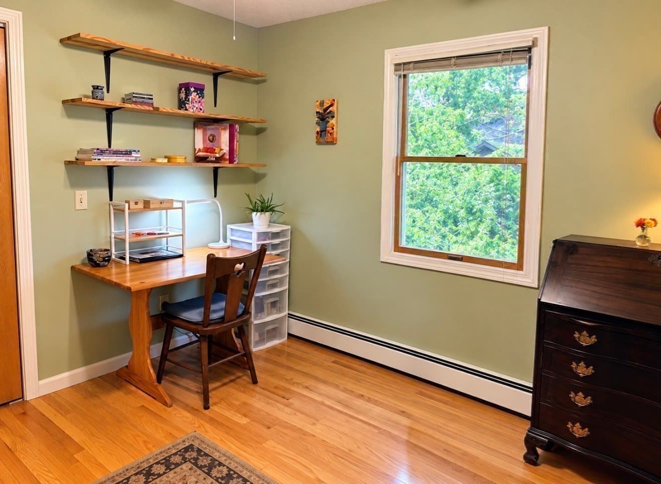 Single Family Residence at 2 Grandview Ln, Easthampton MA 01027, Easthampton, photo 17 of 40