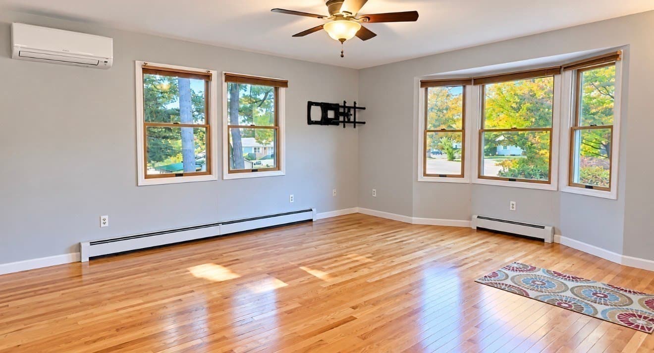 Single Family Residence at 2 Grandview Ln, Easthampton MA 01027, Easthampton, photo 10 of 40