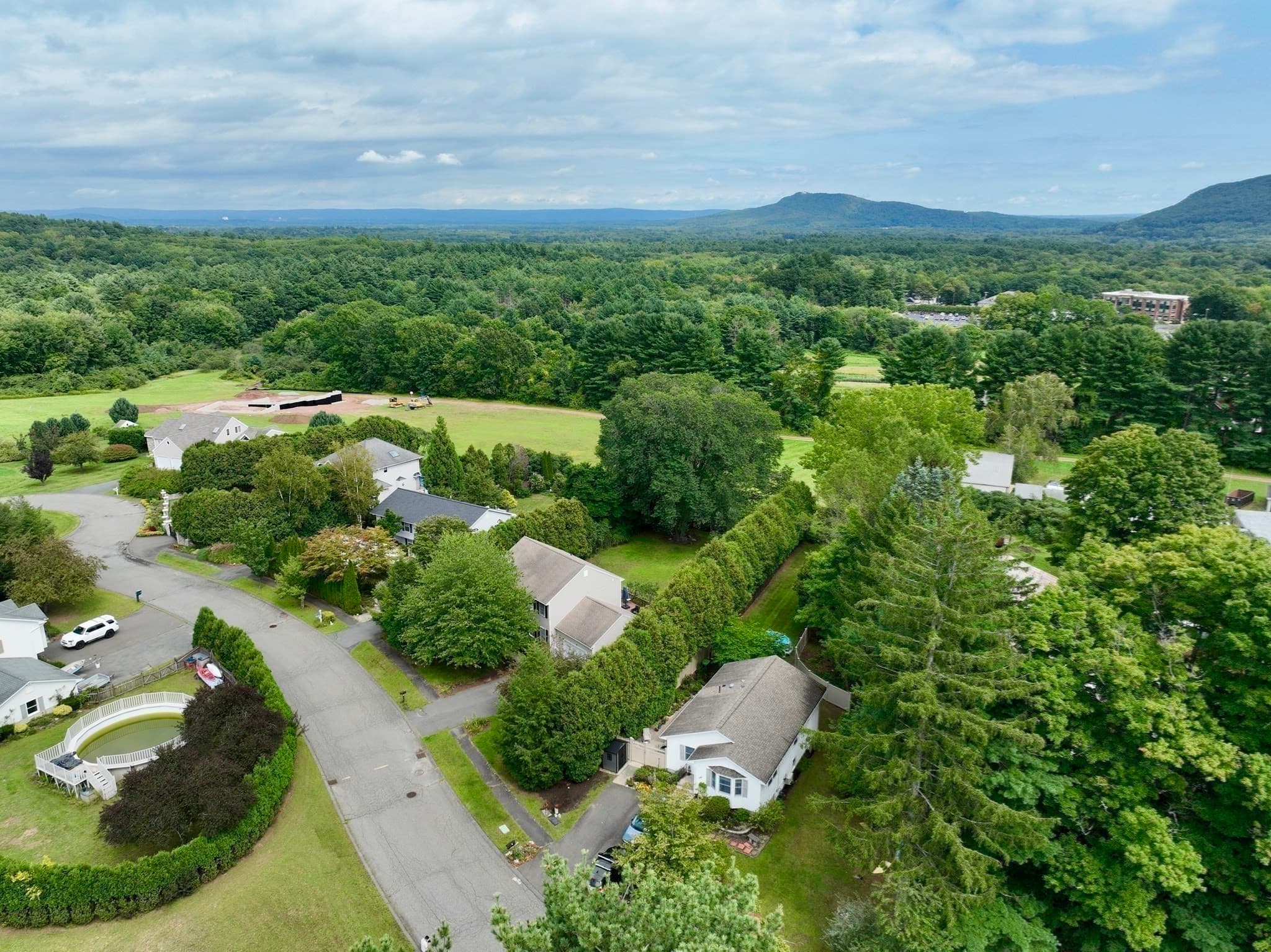 Single Family Residence at 2 Grandview Ln, Easthampton MA 01027, Easthampton, photo 40 of 40
