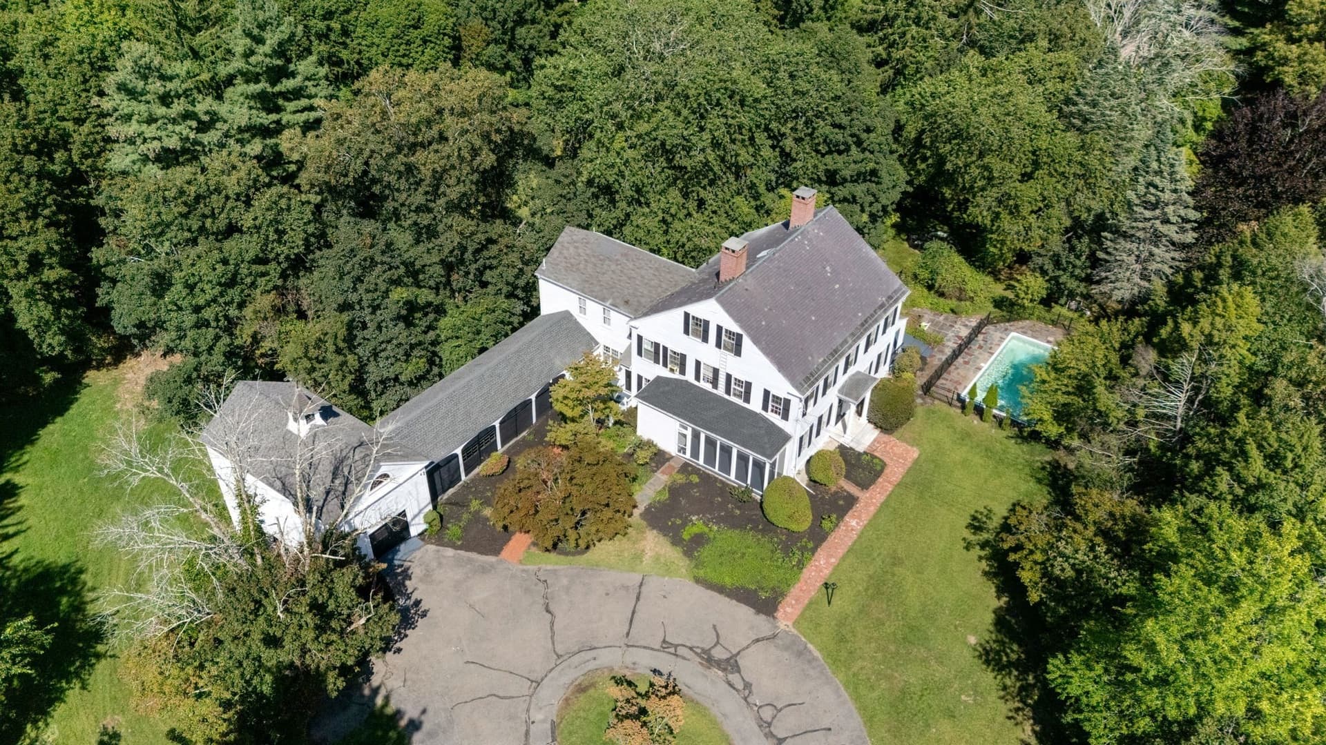 863 Boston Post Road, Weston MA 02493