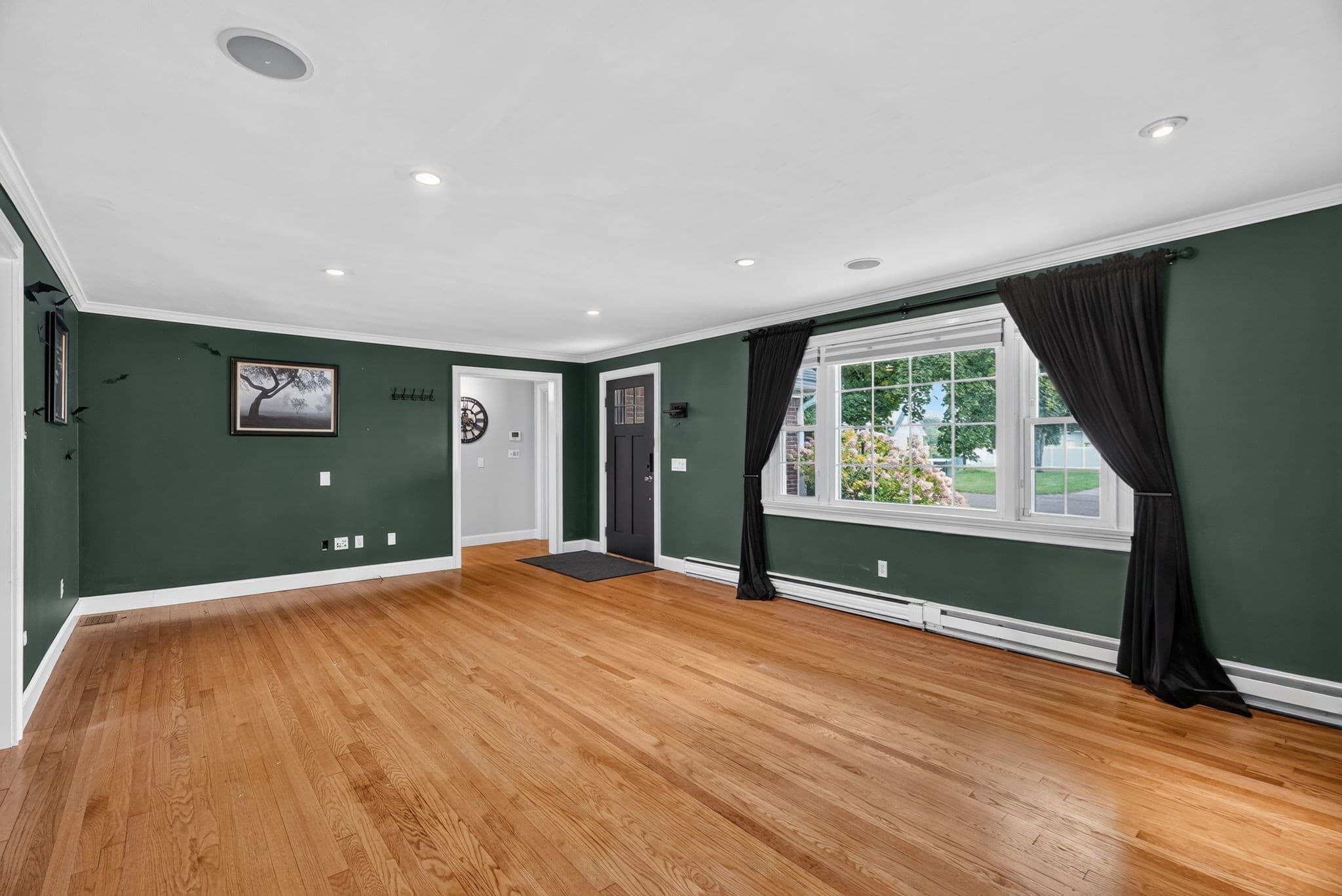 Single Family Residence at 15 Maryland Avenue, Chicopee MA 01020, Chicopee, photo 6 of 40