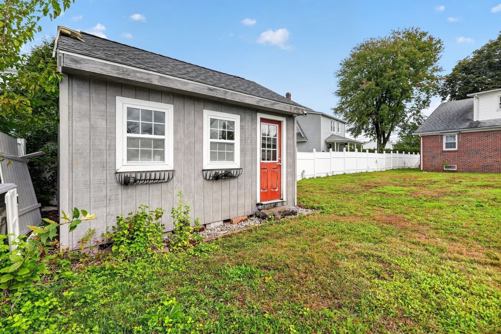 Single Family Residence at 15 Maryland Avenue, Chicopee MA 01020, Chicopee, photo 33 of 40