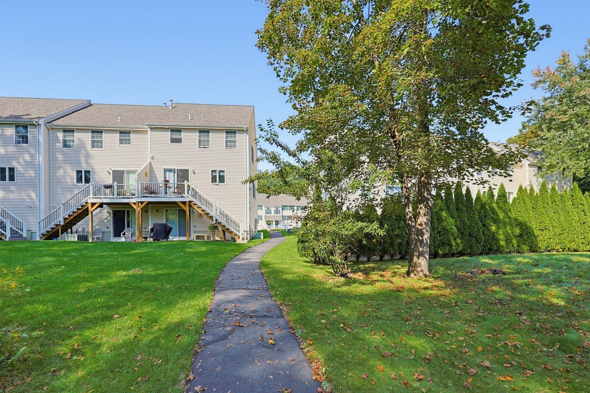 Condominium at 37 Dennis St # 5, Attleboro MA 02703, Attleboro, photo 36 of 38