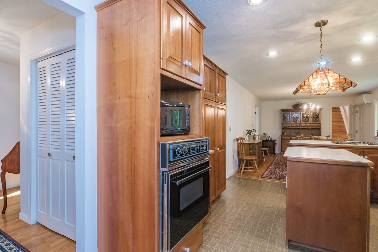 Single Family Residence at 166 Harkness Road, Amherst MA 01002, Amherst, photo 13 of 42
