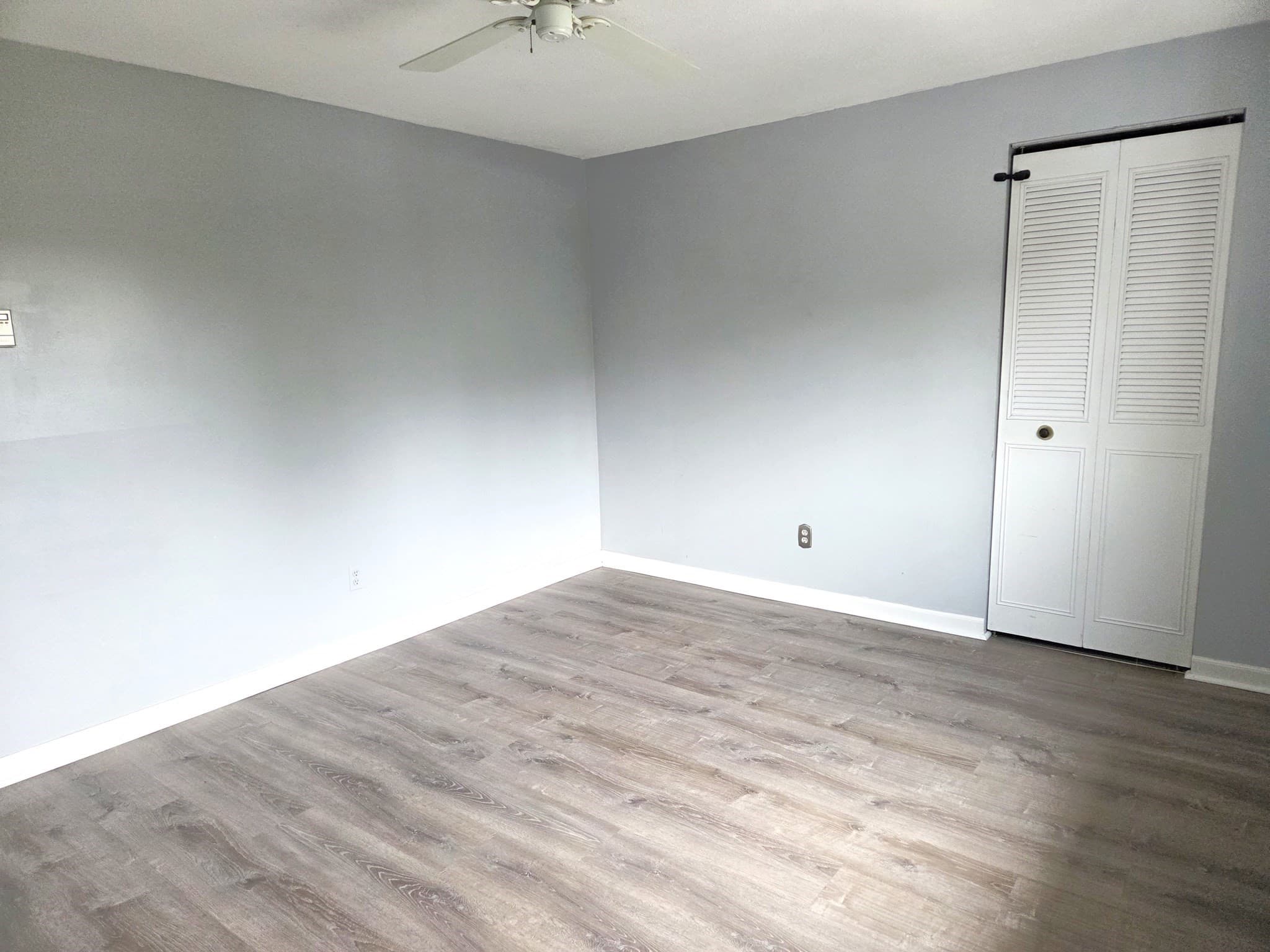 Condominium at 129 Quaker Highway # 23, Uxbridge MA 01569, Uxbridge, photo 16 of 28