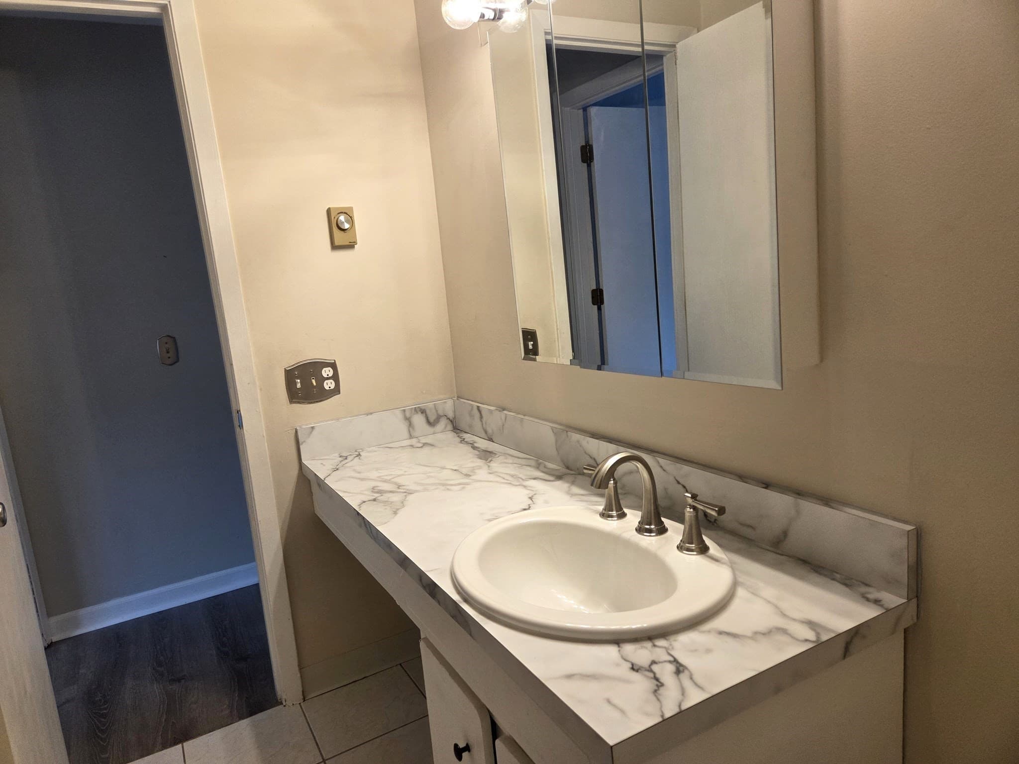 Condominium at 129 Quaker Highway # 23, Uxbridge MA 01569, Uxbridge, photo 14 of 28